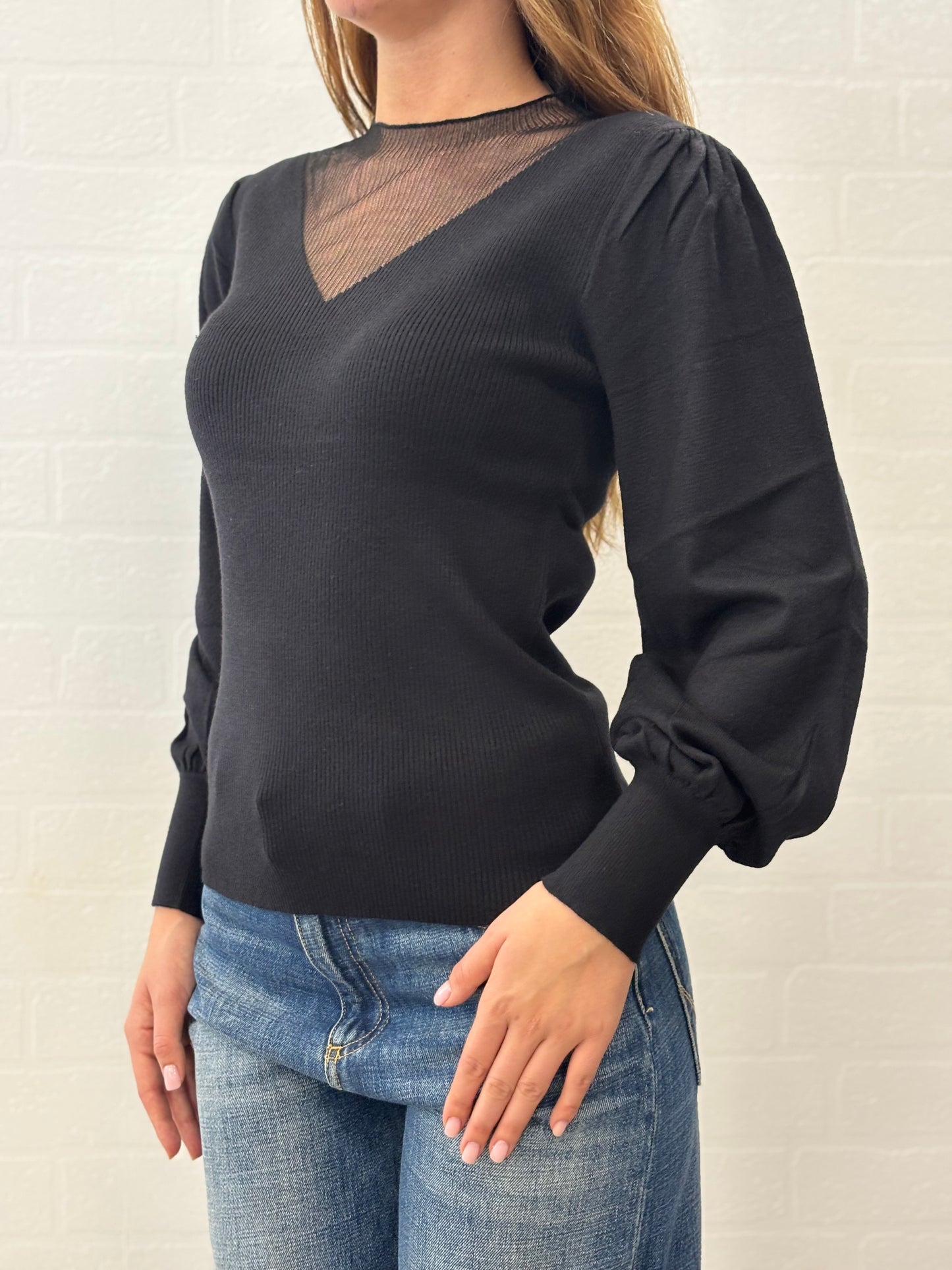Molly Bracken Maglia girocollo con tulle effetto collo V NERO