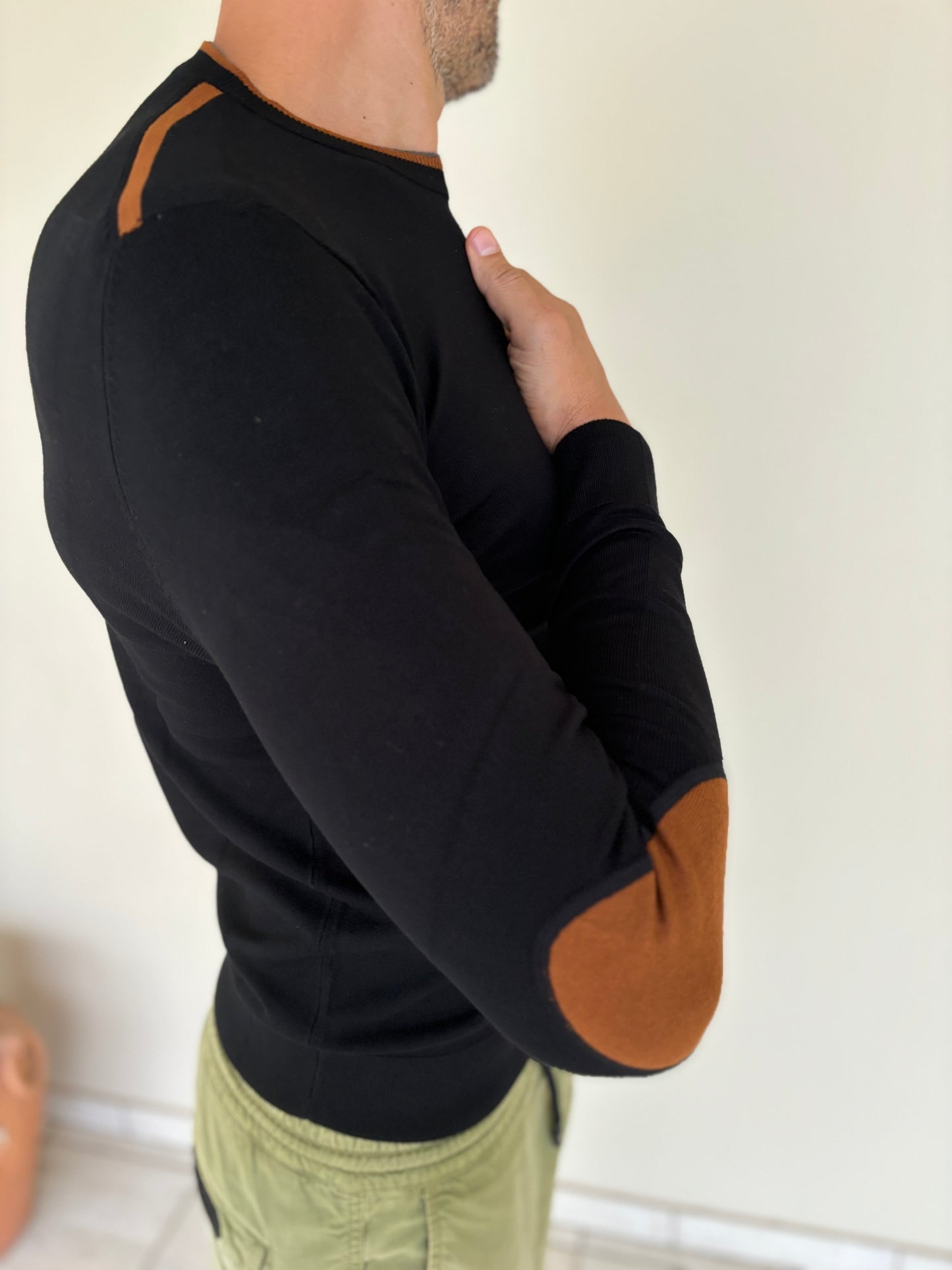 Markup Maglia girocollo con bordino con toppa NERO