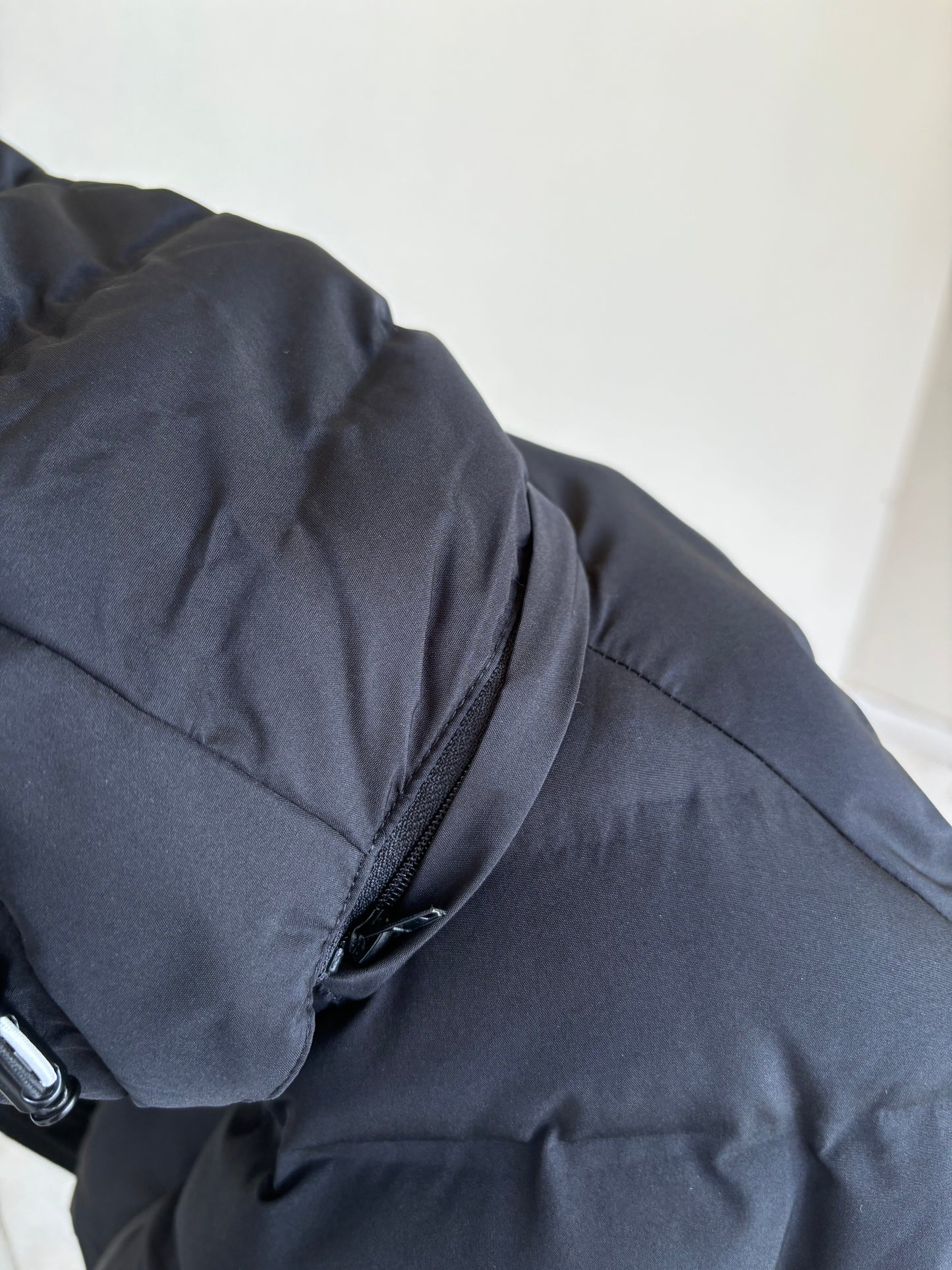 Markup Piumino con cappuccio termosaldato BLU