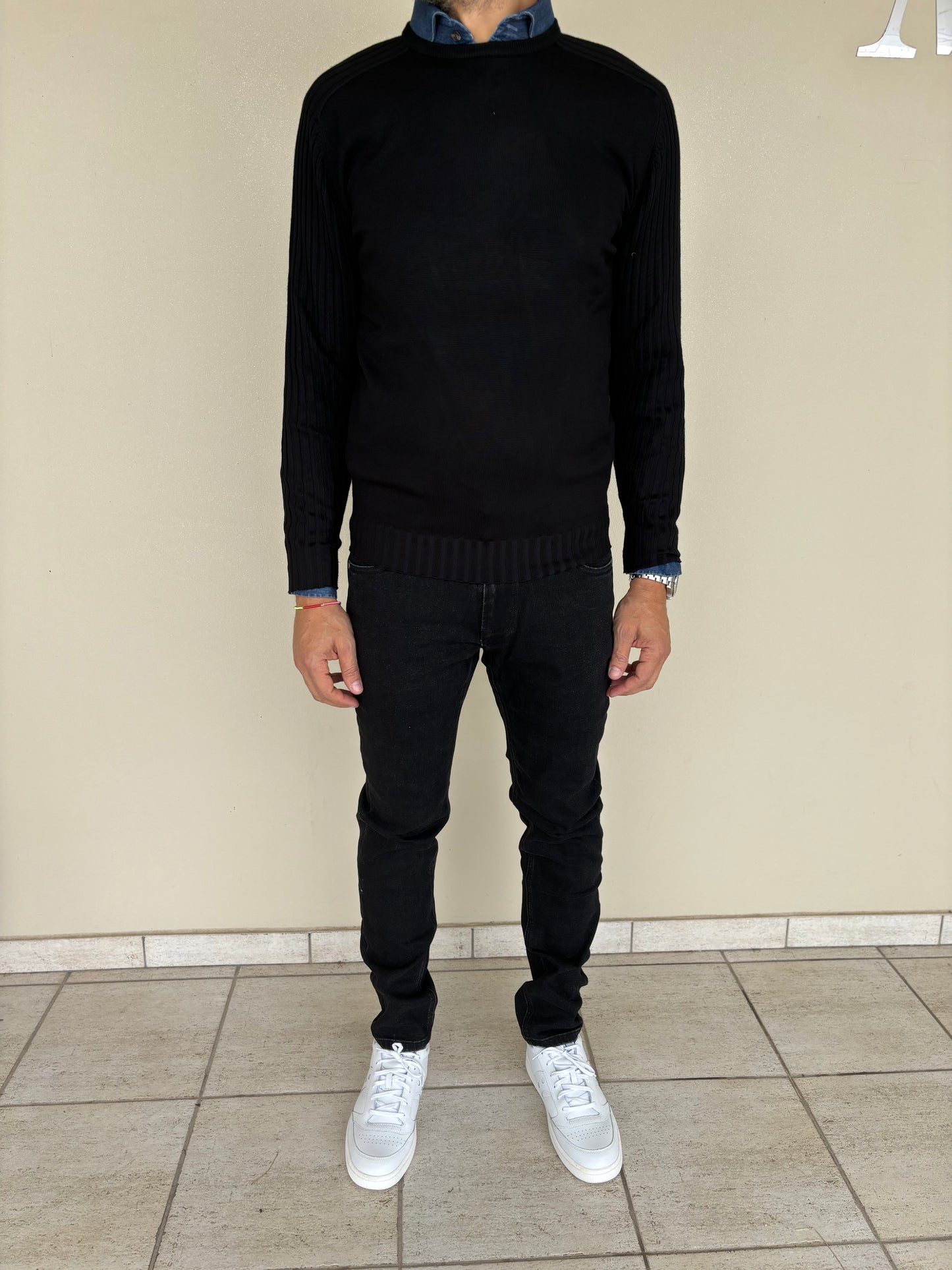 Rytual Jeans lav. scuro slim fit, piccole abrasioni NERO