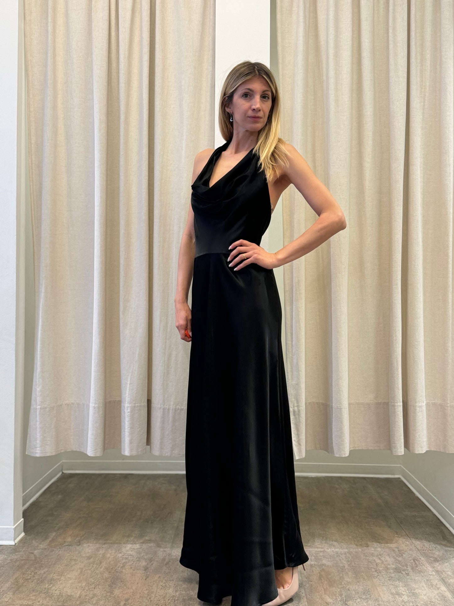 Susy Mix Abito lungo schiena scoperta NERO