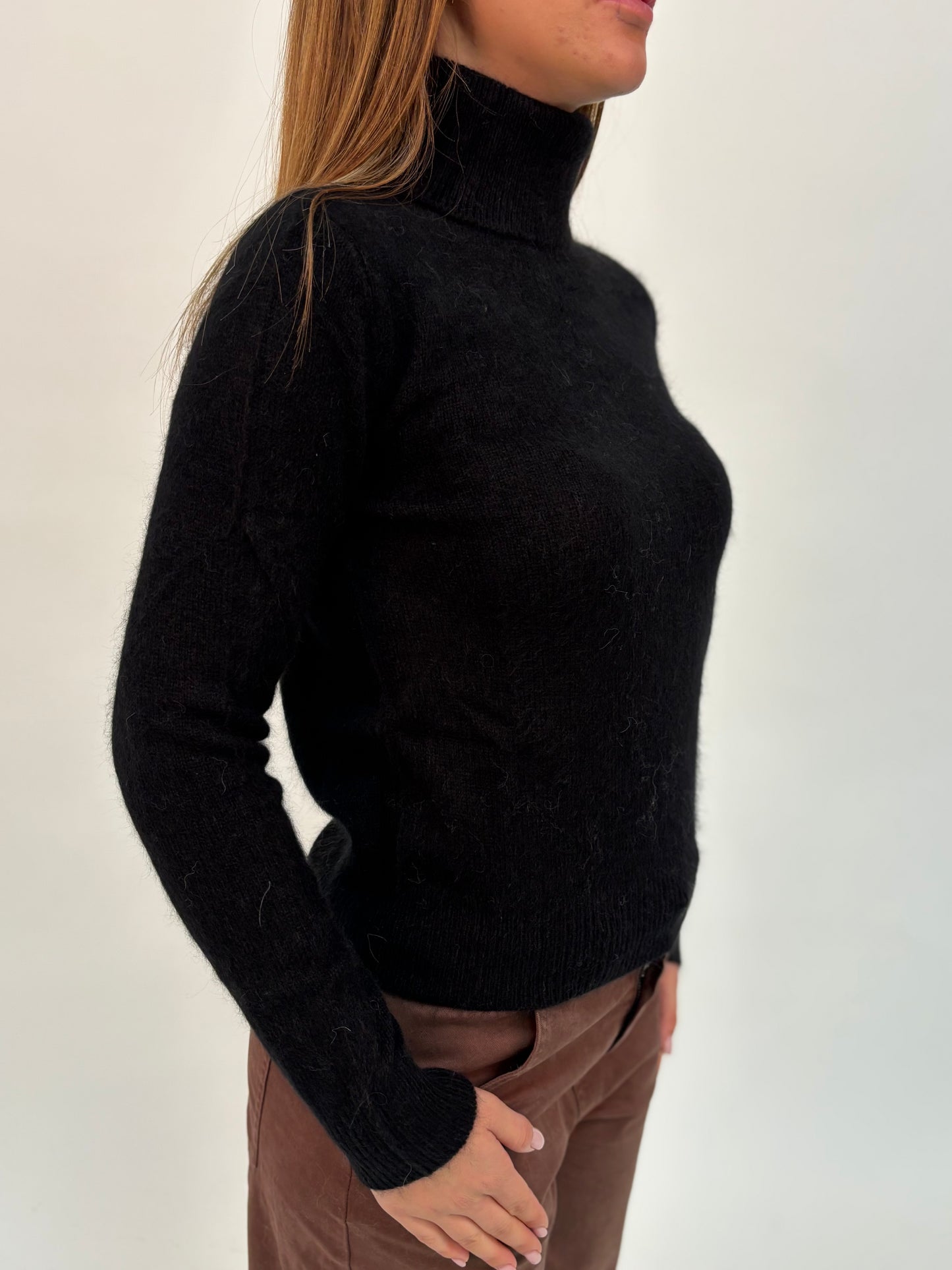 Kocca Maglia collo alto angora/lana NERO