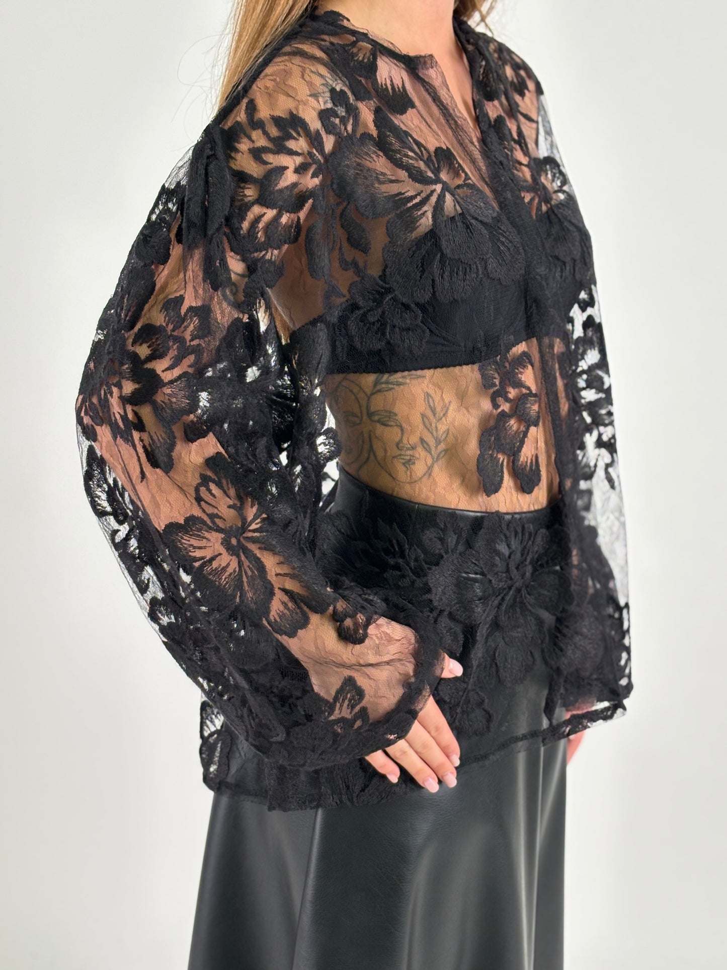 Haveone Blusa ml in pizzo NERO