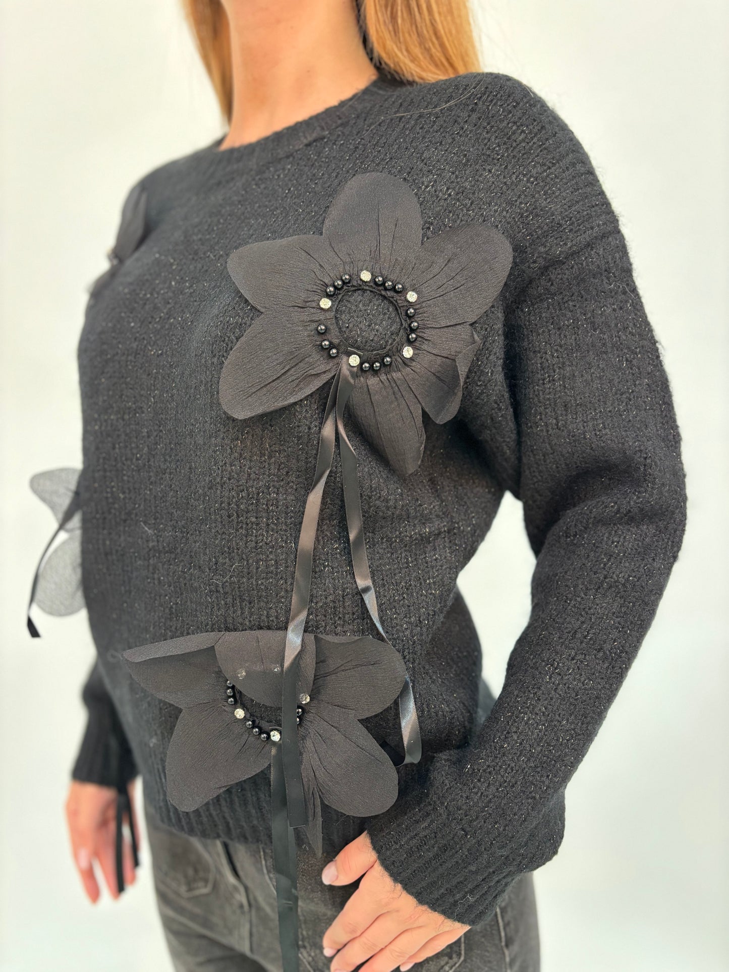 Molly Bracken Maglia ml con applicazione fiori NERO