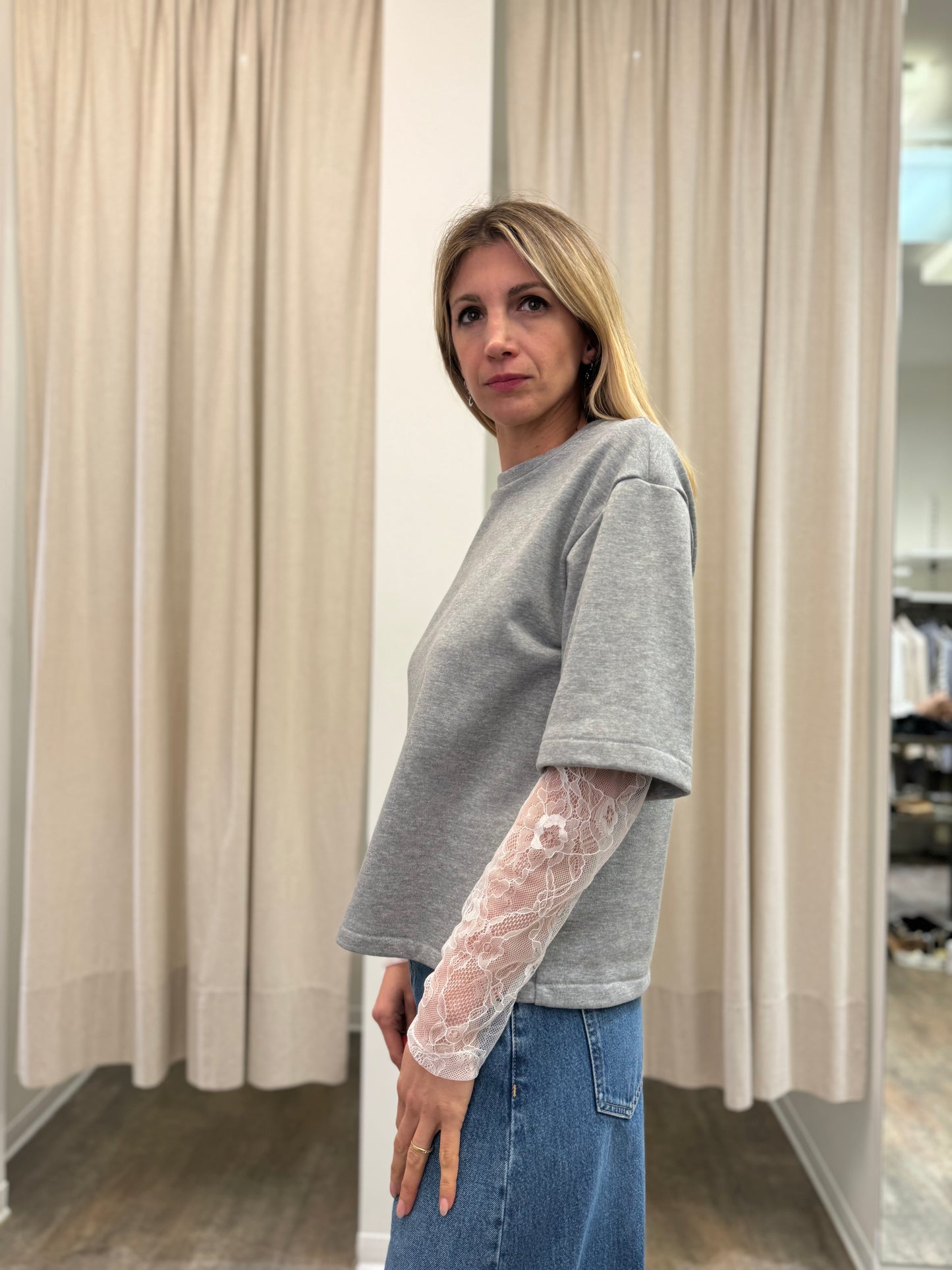 Susy Mix Felpa maniche con pizzo GRIGIO