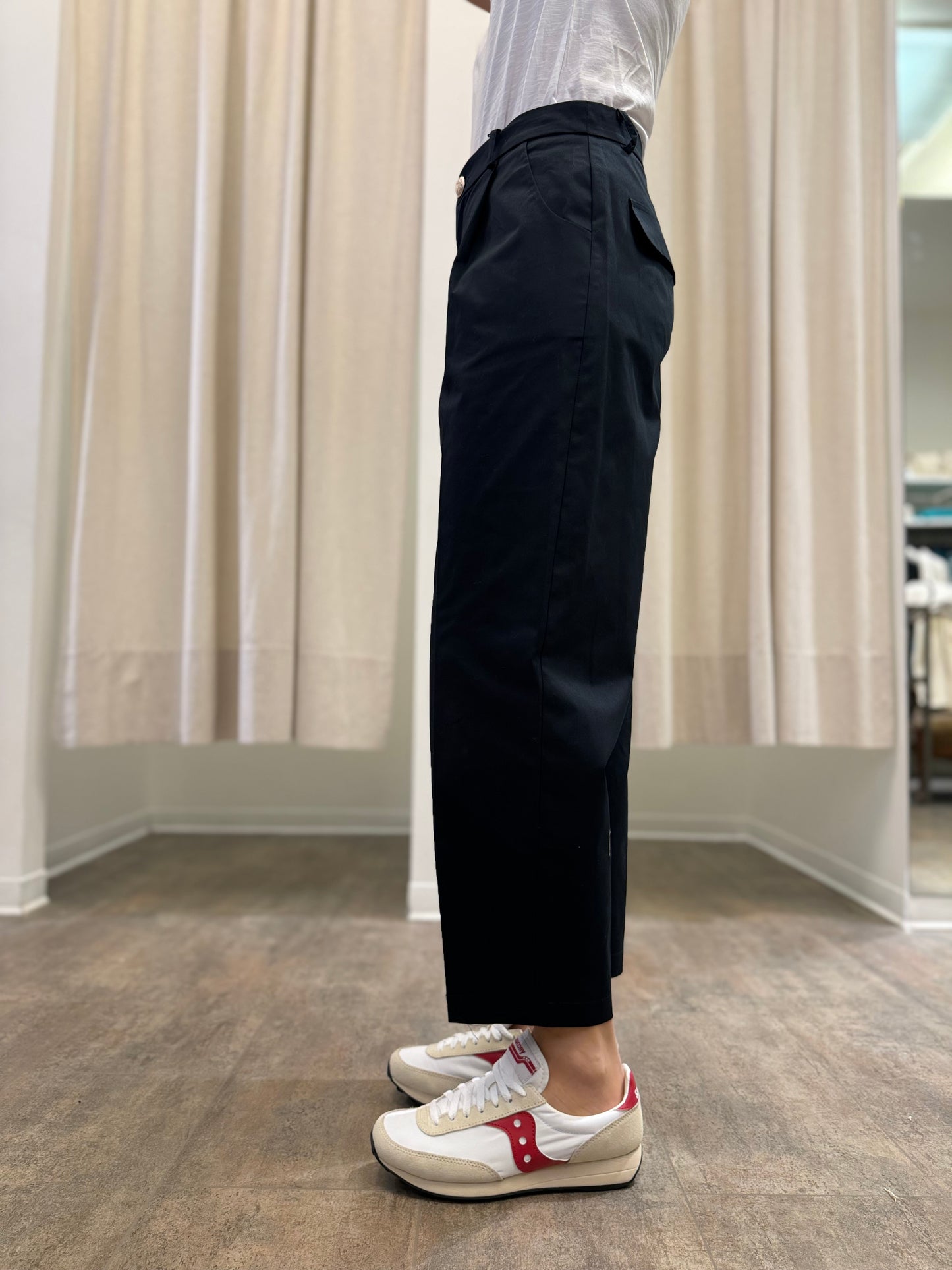 Susy Mix Pantalone cropped con patte BLU