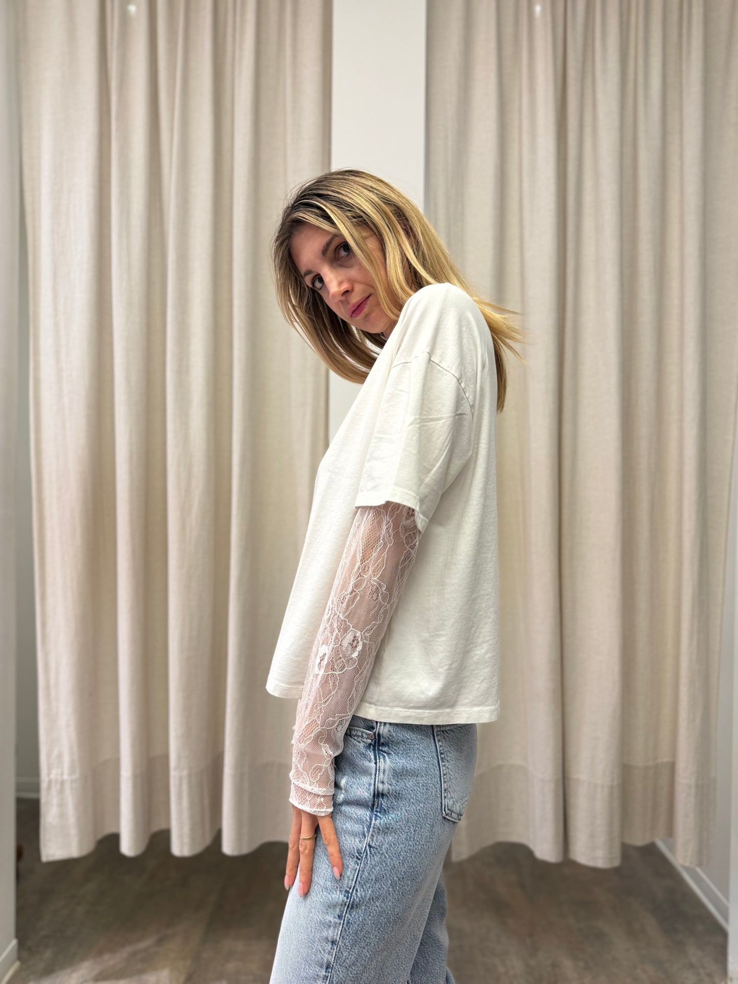 Susy Mix T-shirt con maniche in pizzo BIANCO