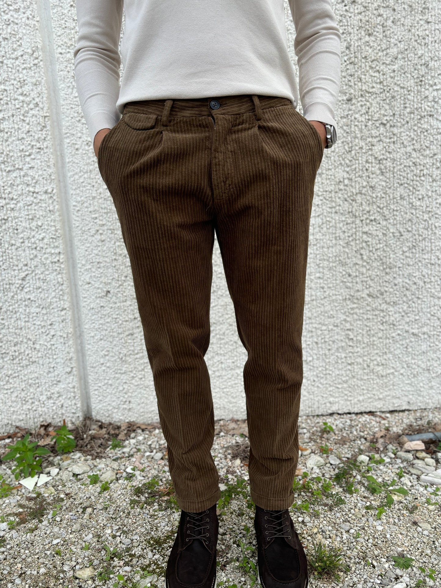 Markup Pantalone in velluto con pences VERDE MILITARE