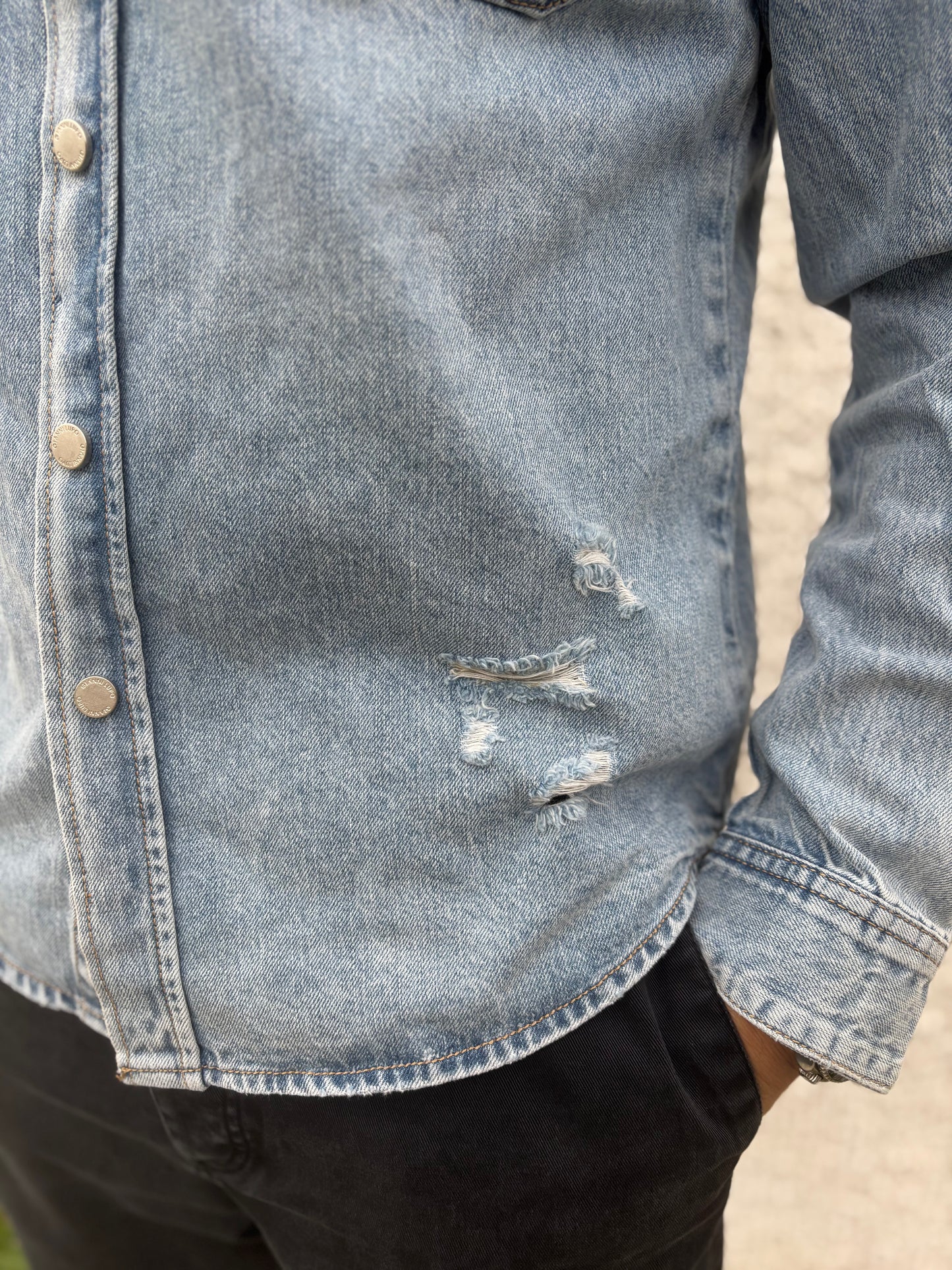 Gianni Lupo Giubbino di jeans con strappetti DENIM