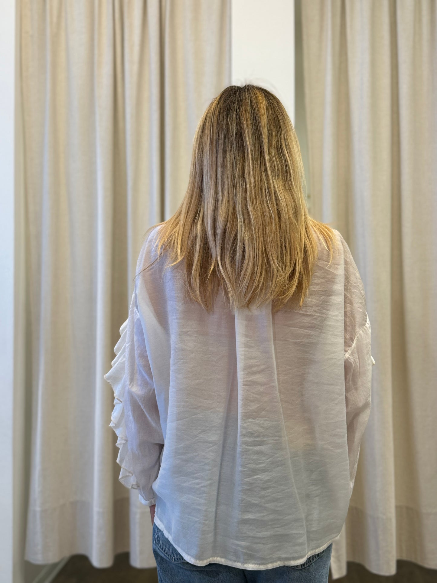 Susy Mix Camicia con rouches e collana PANNA