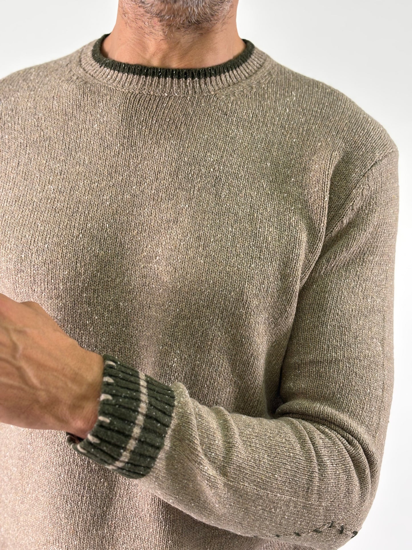 Markup Maglia girocollo puntinata bianca TORTORA