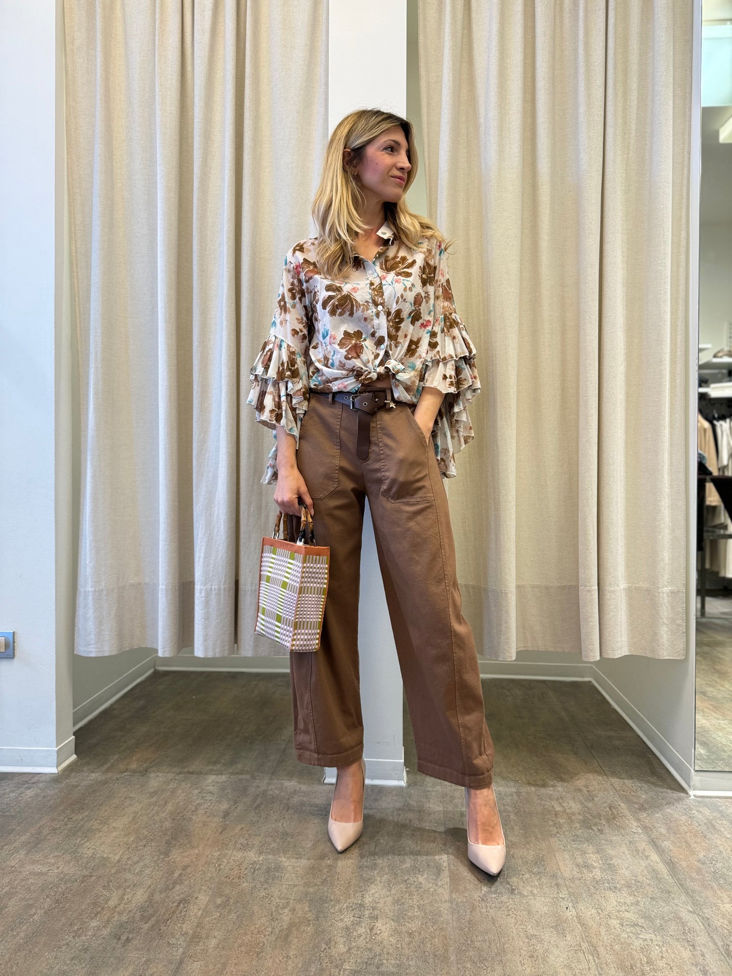 Susy Mix Camicia fant.floreale maniche con rouches BEIGE/TABACCO