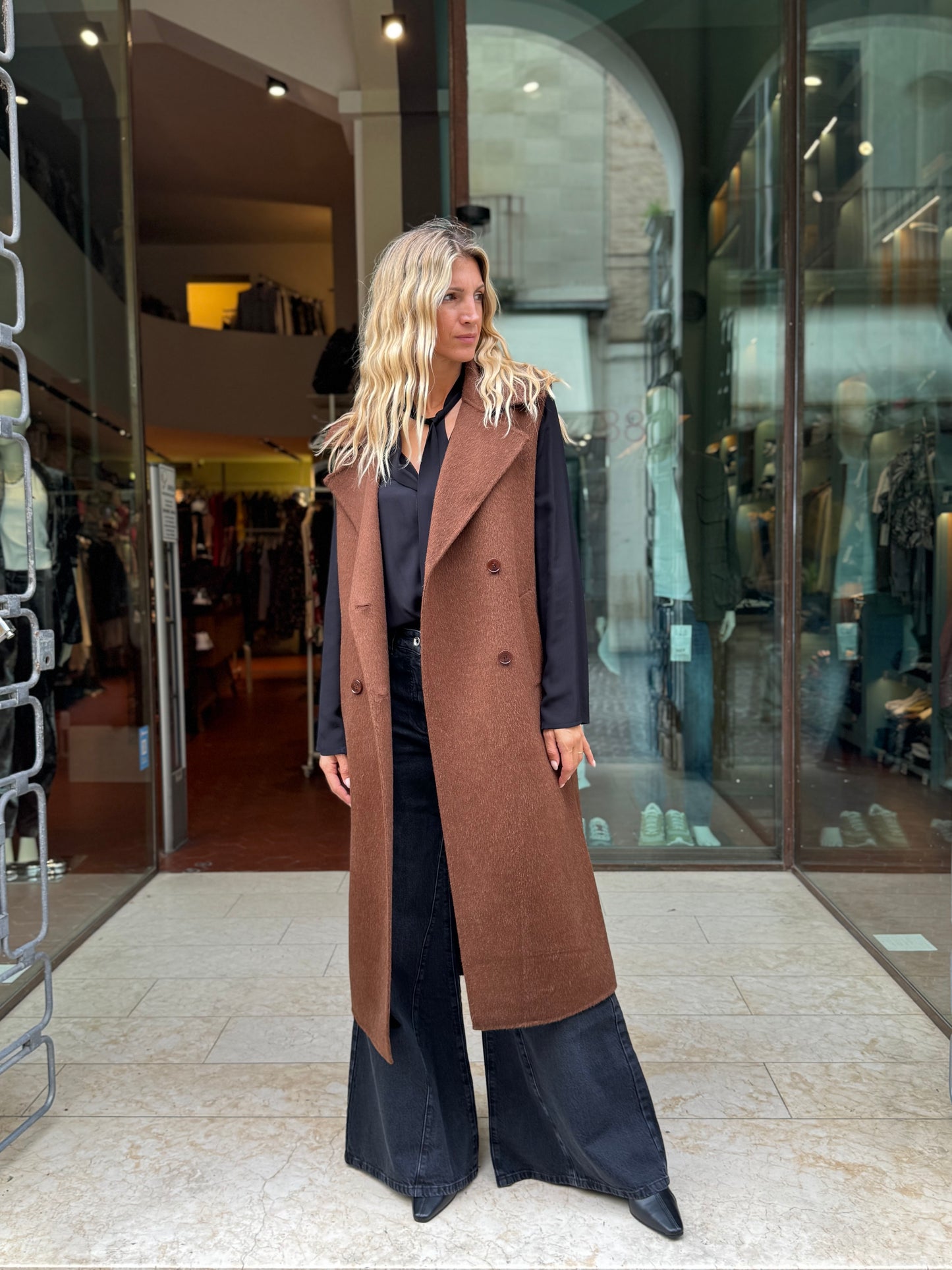 Patrizia Pepe Cappotto smanicato pelliccia sintetica MARRONE