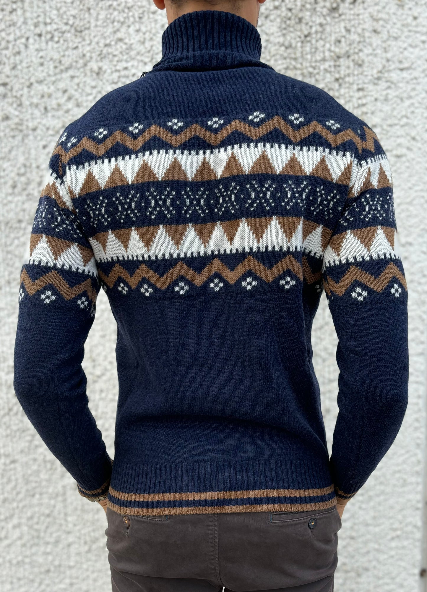 Loft88 Maglia in lana c/alto fantasia geometrica beige/marrone BLU