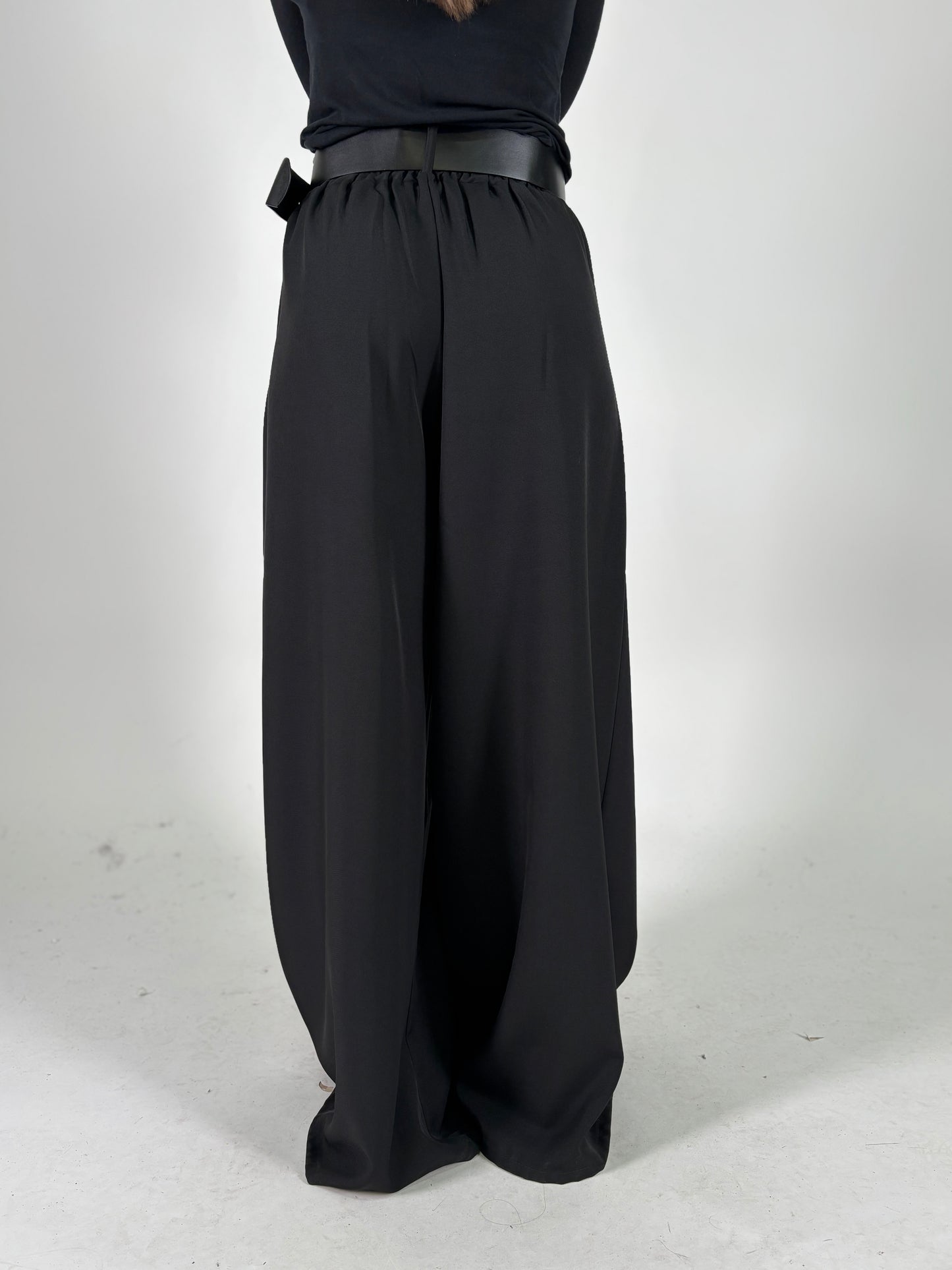 Aglaea Pantalone palazzo con doppia pince+cintura NERO