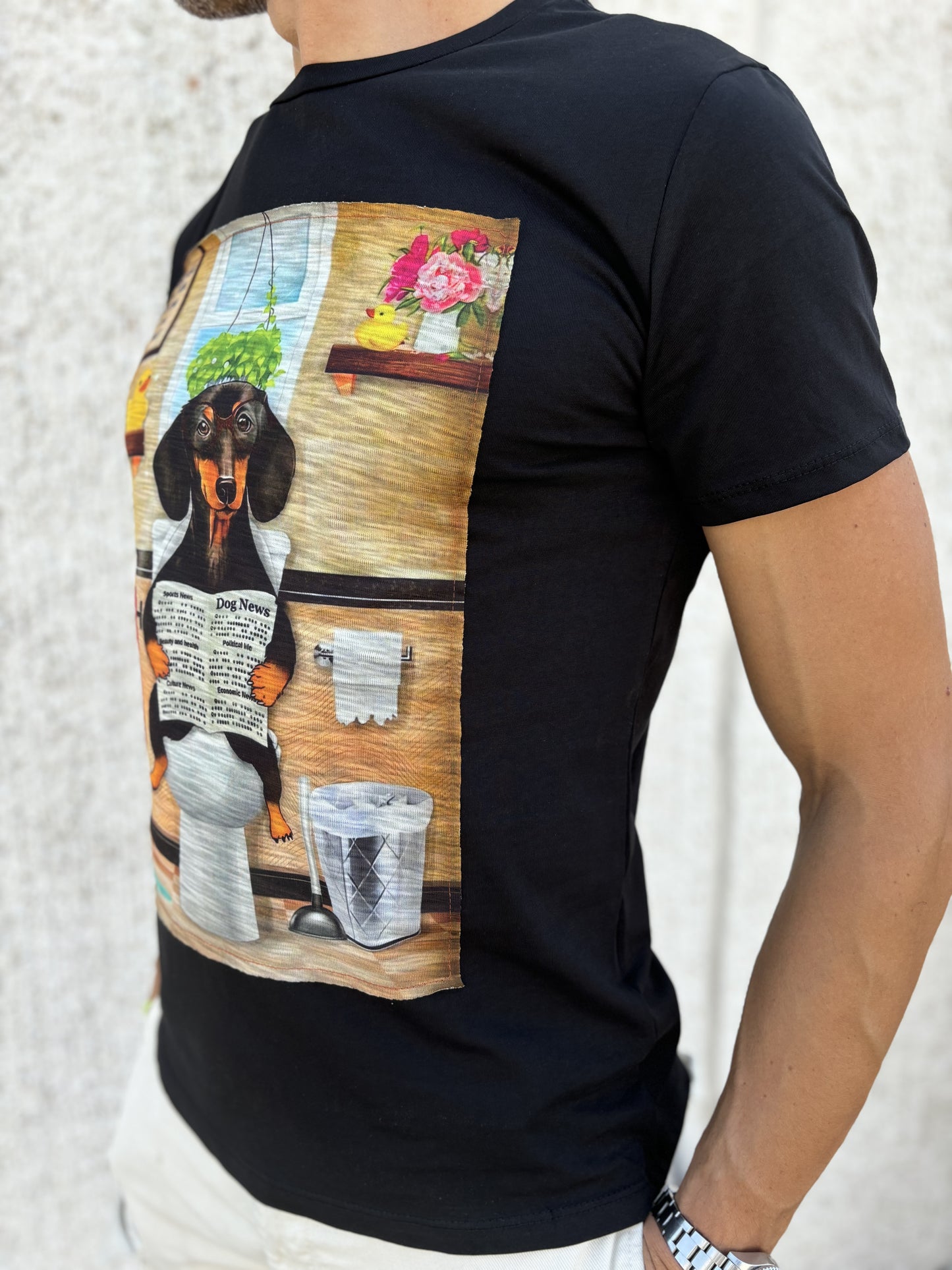 Trepuntonove t-shirt bassotto toilette giornale NERO