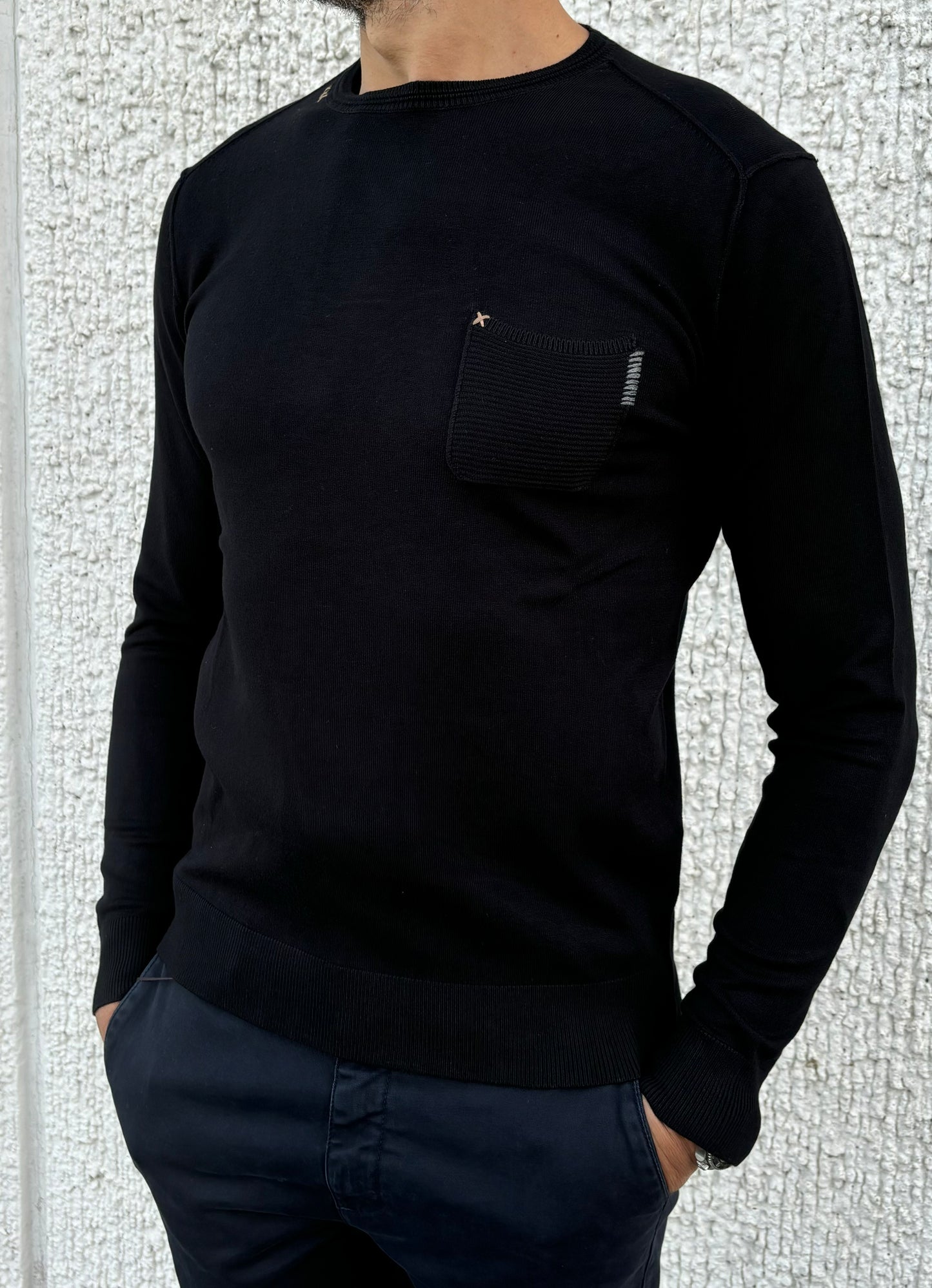 Loft88 Maglia in viscosa girocollo con taschino NERO