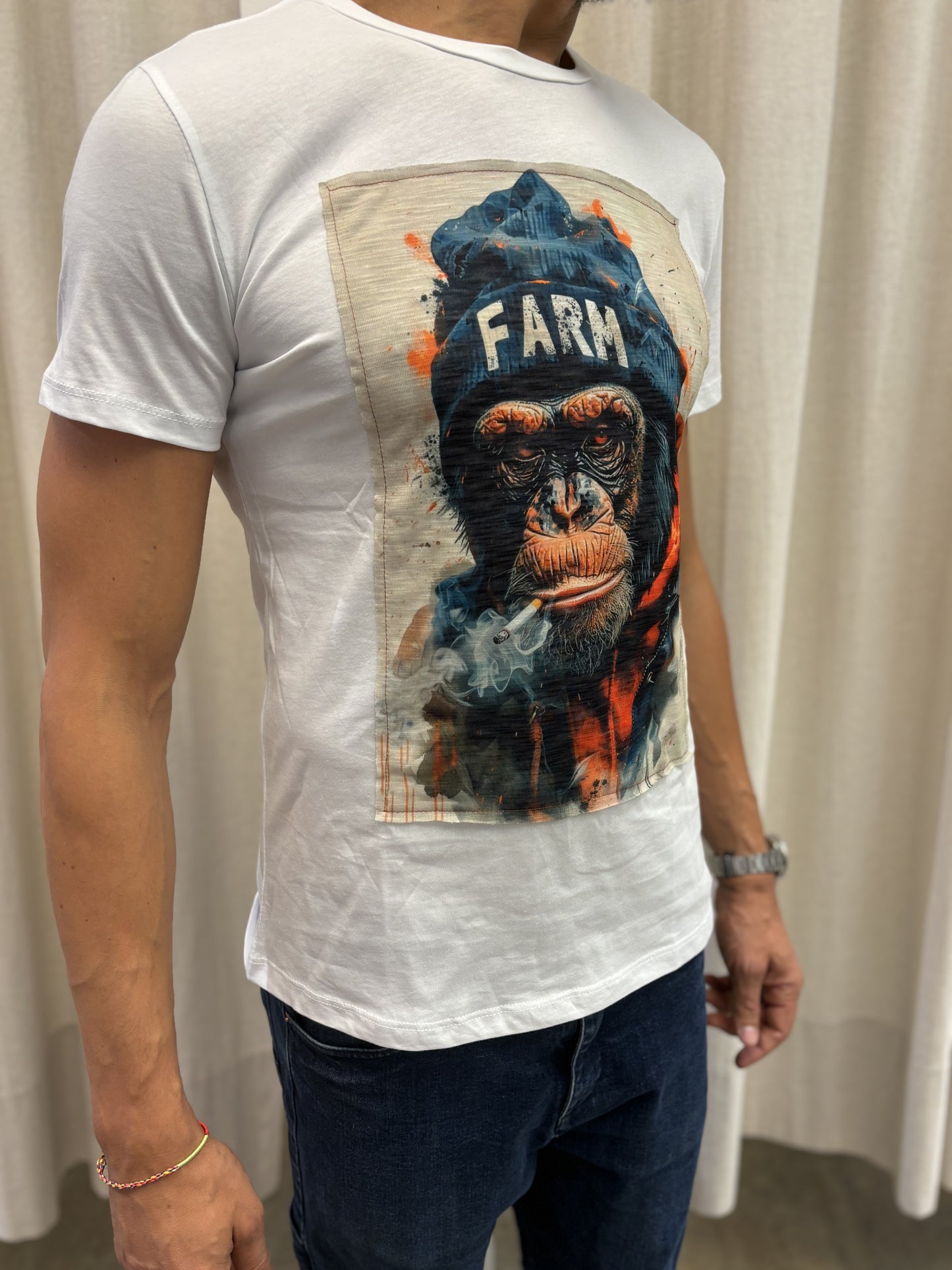 Trepuntonove t-shirt gorilla sigaretta cappello BIANCO