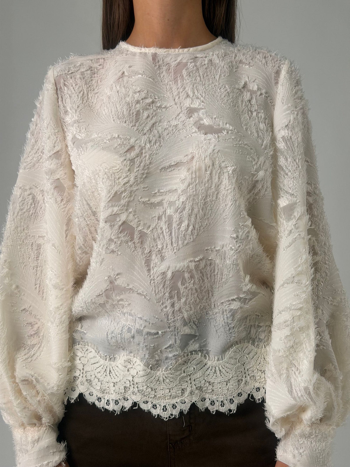 Blusa ml jacquard con pizzo