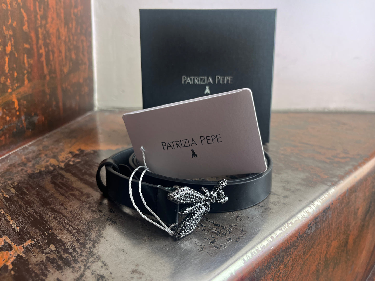 Patrizia Pepe Cintura NERA fibbia logo STRASS