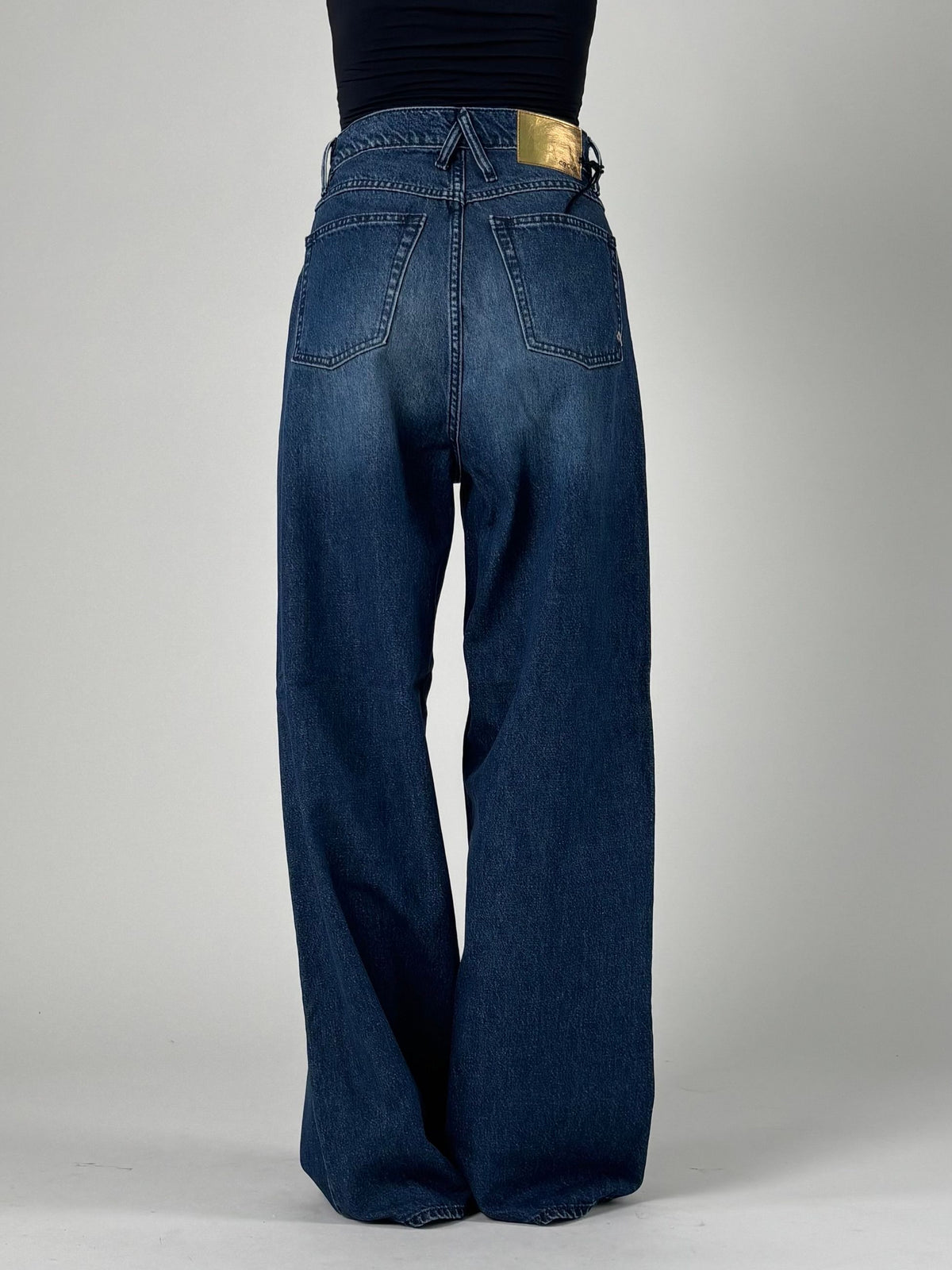 Jeans vita alta a palazzo