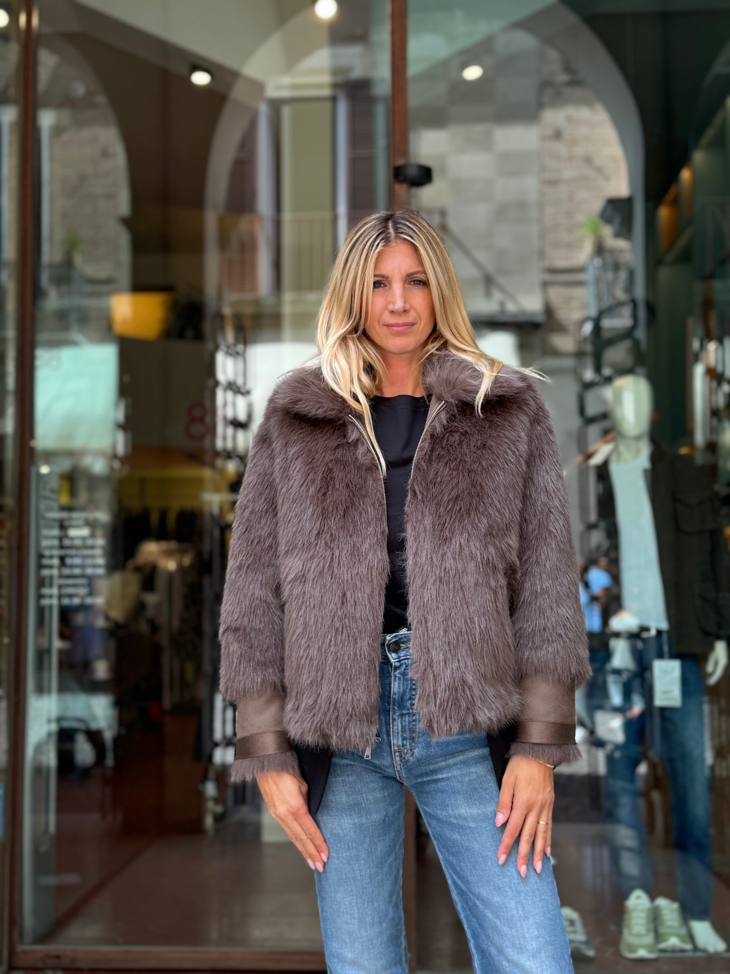 Betta Corradi Ecomontone reversibile in ecopelliccia MARRONE