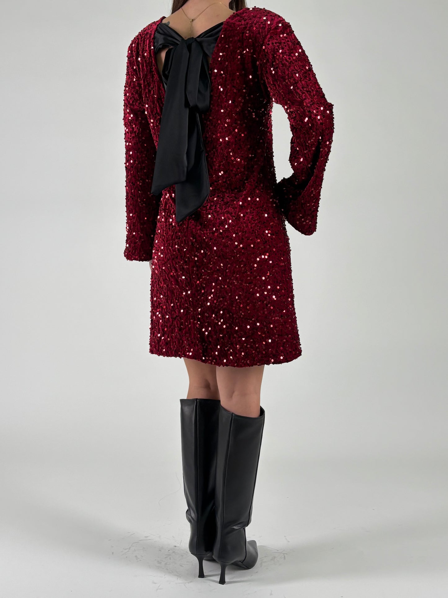 Aglaea Abito corto girocollo ml in paillettes rosse ROSSO