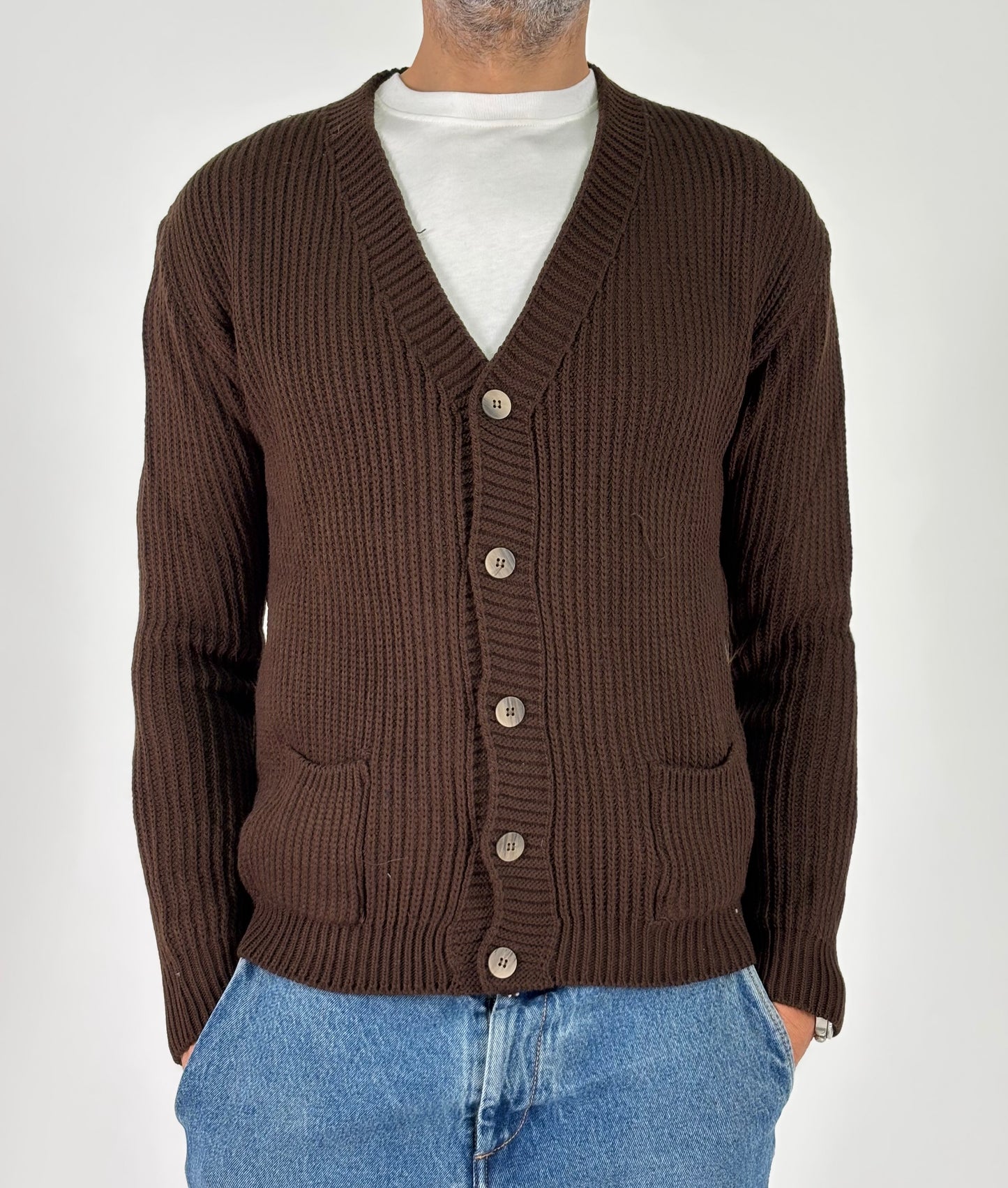 BL11 Cardigan collo V con tasche CIOCCOLATO