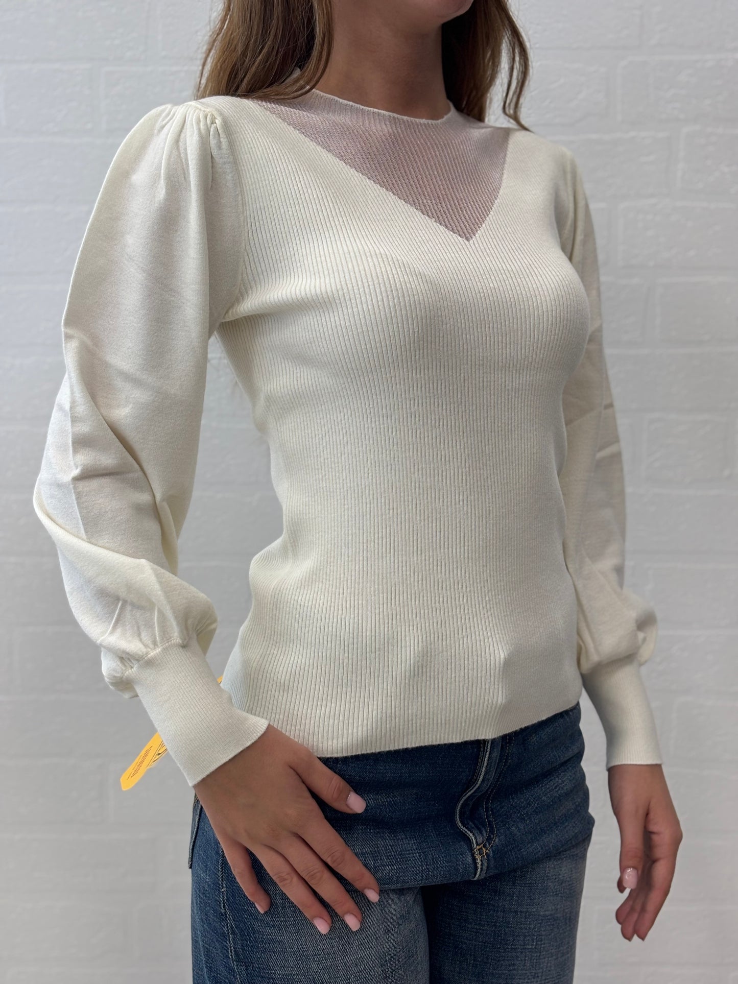 Molly Bracken Maglia girocollo con tulle effetto collo V PANNA