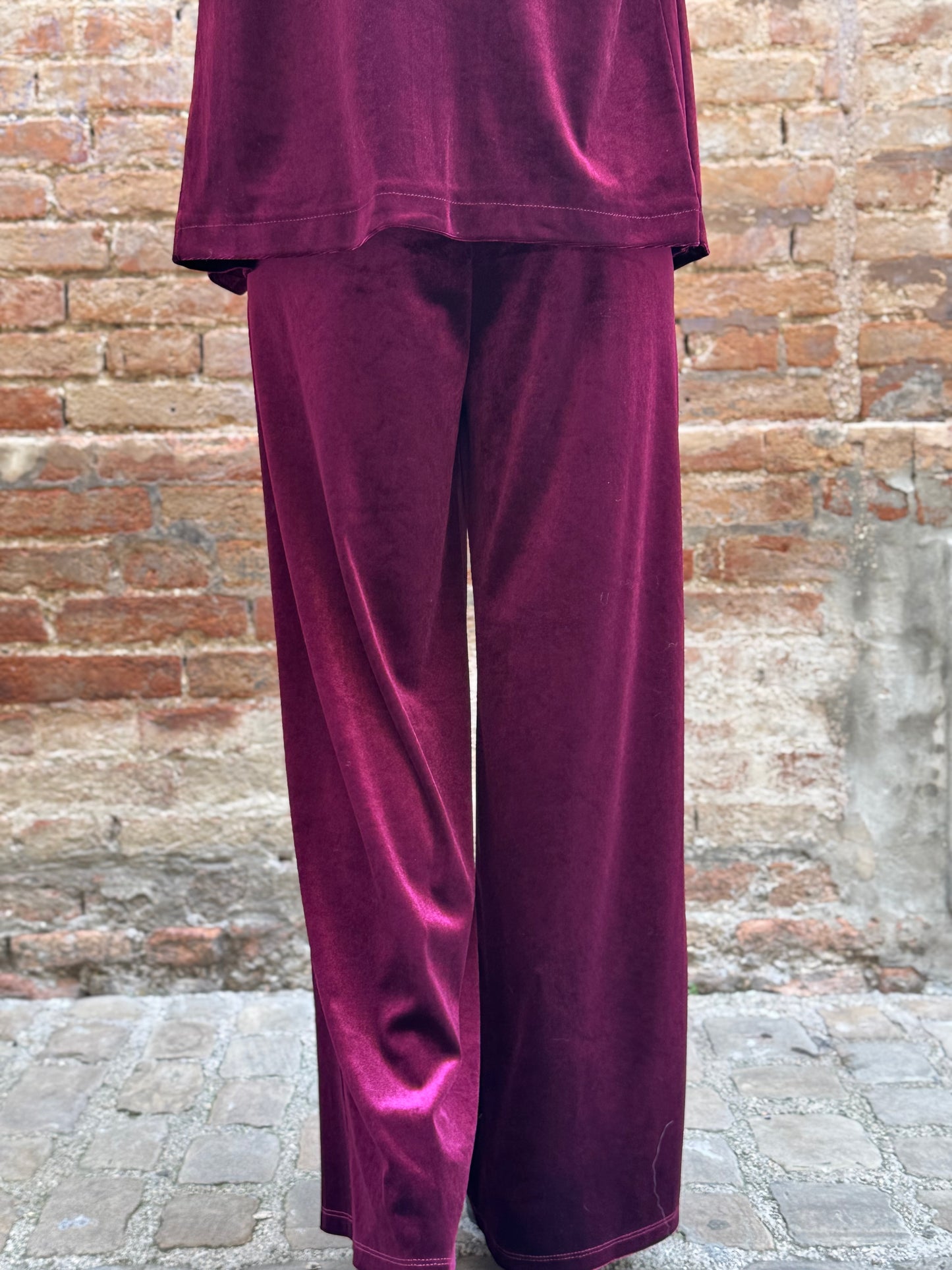 Tensione In patalone velluto liscio BORDEAUX