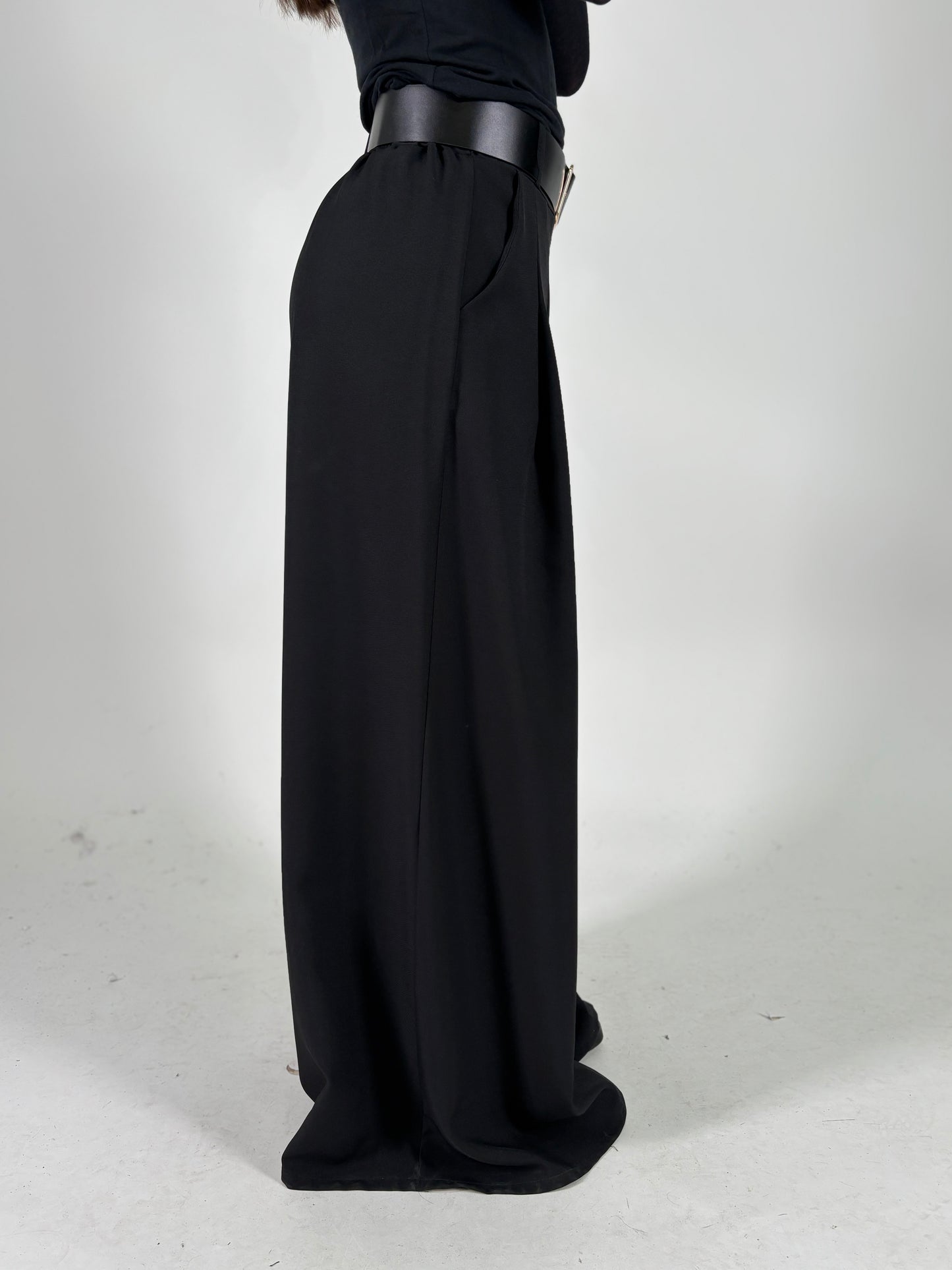 Aglaea Pantalone palazzo con doppia pince+cintura NERO