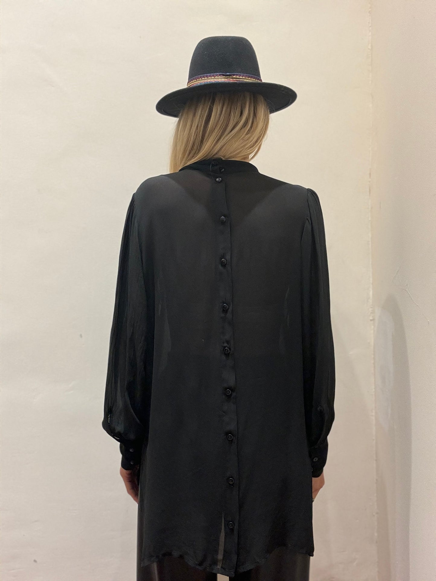 Dixie Blusa georgette con bottoni dietro NERO