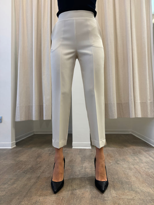 Maryley Pantalone cropped con tasche ed elastico dietro PANNA