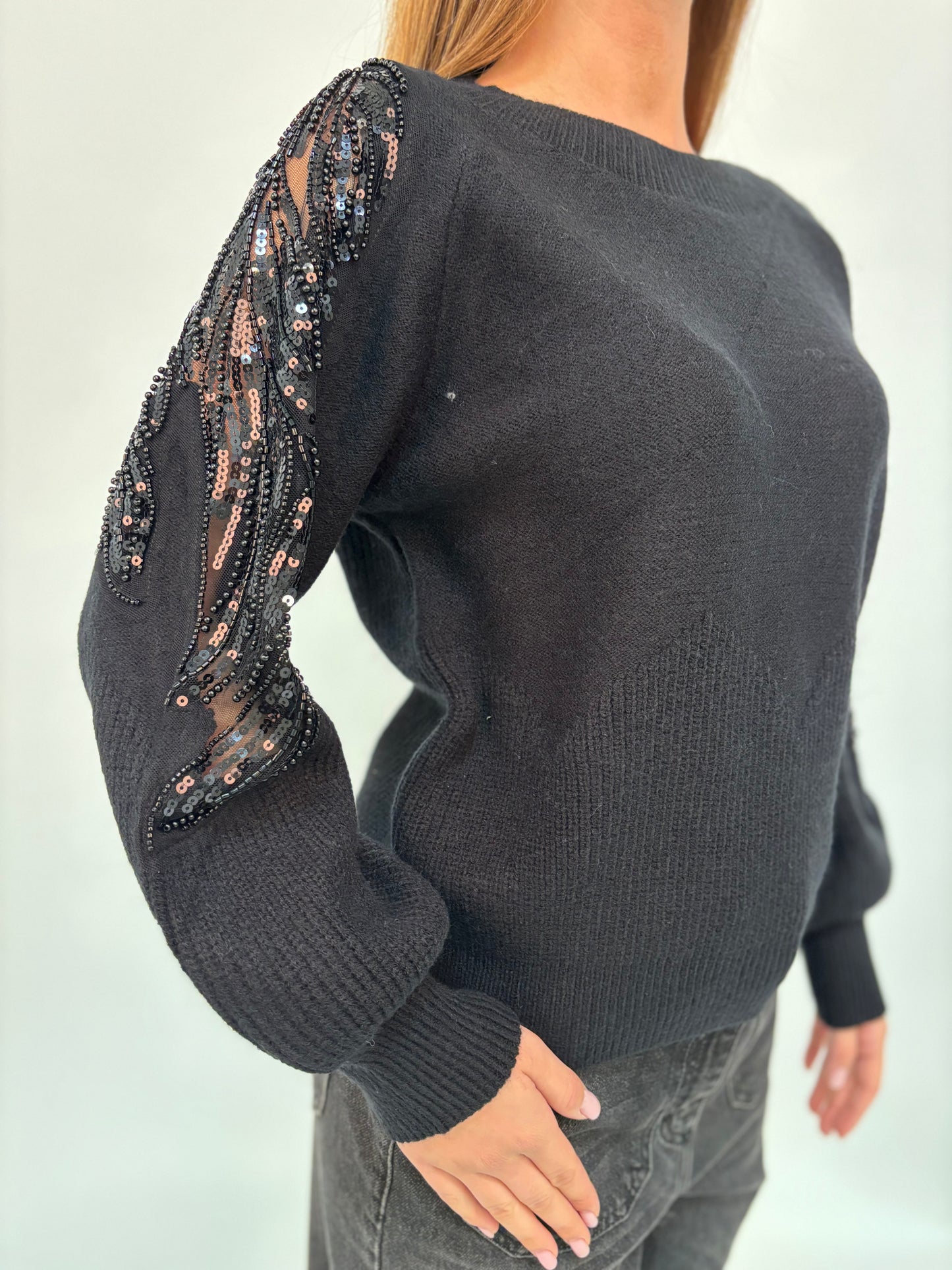 Molly Bracken Maglia con inserto paillettes nella manica NERO