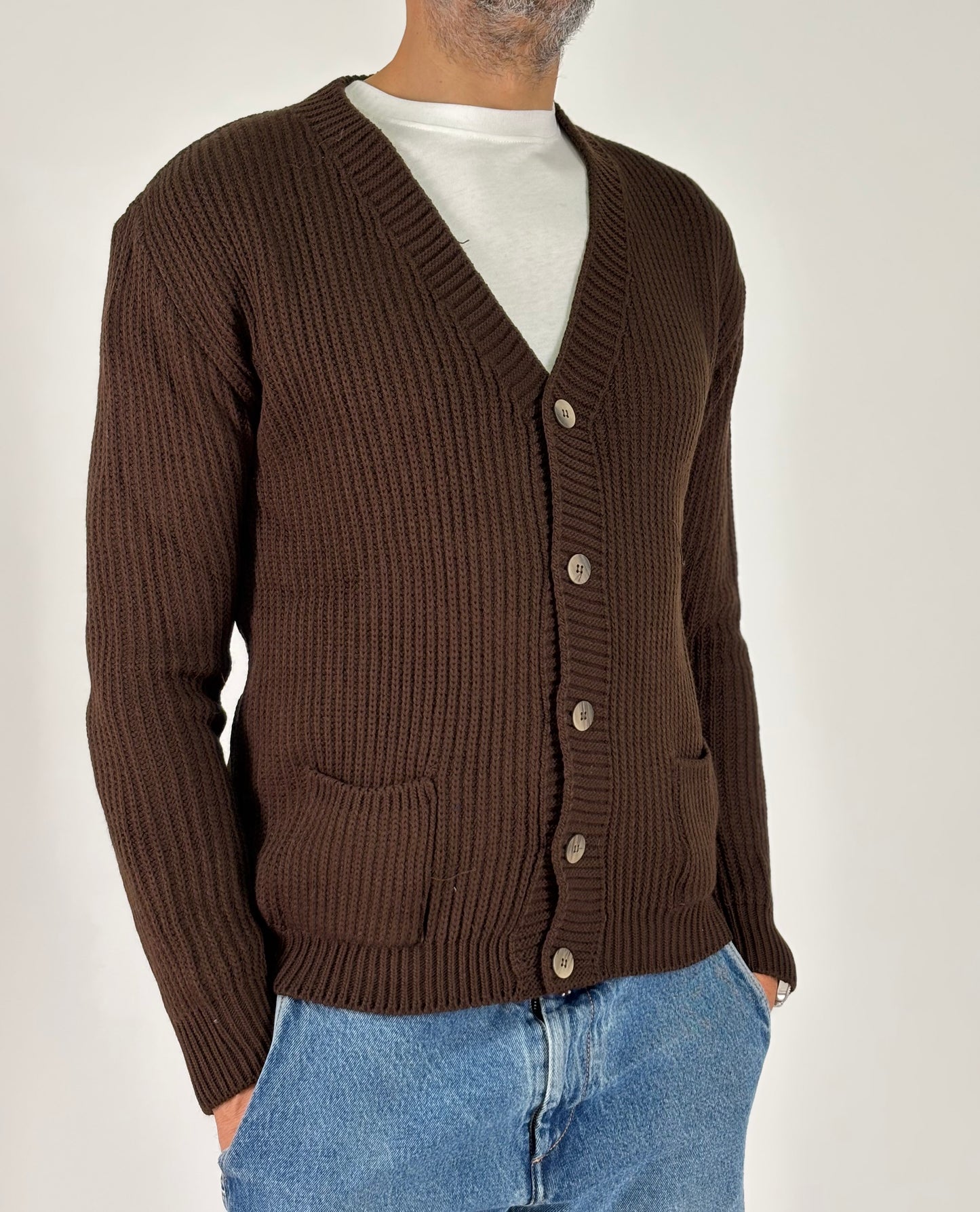 BL11 Cardigan collo V con tasche CIOCCOLATO