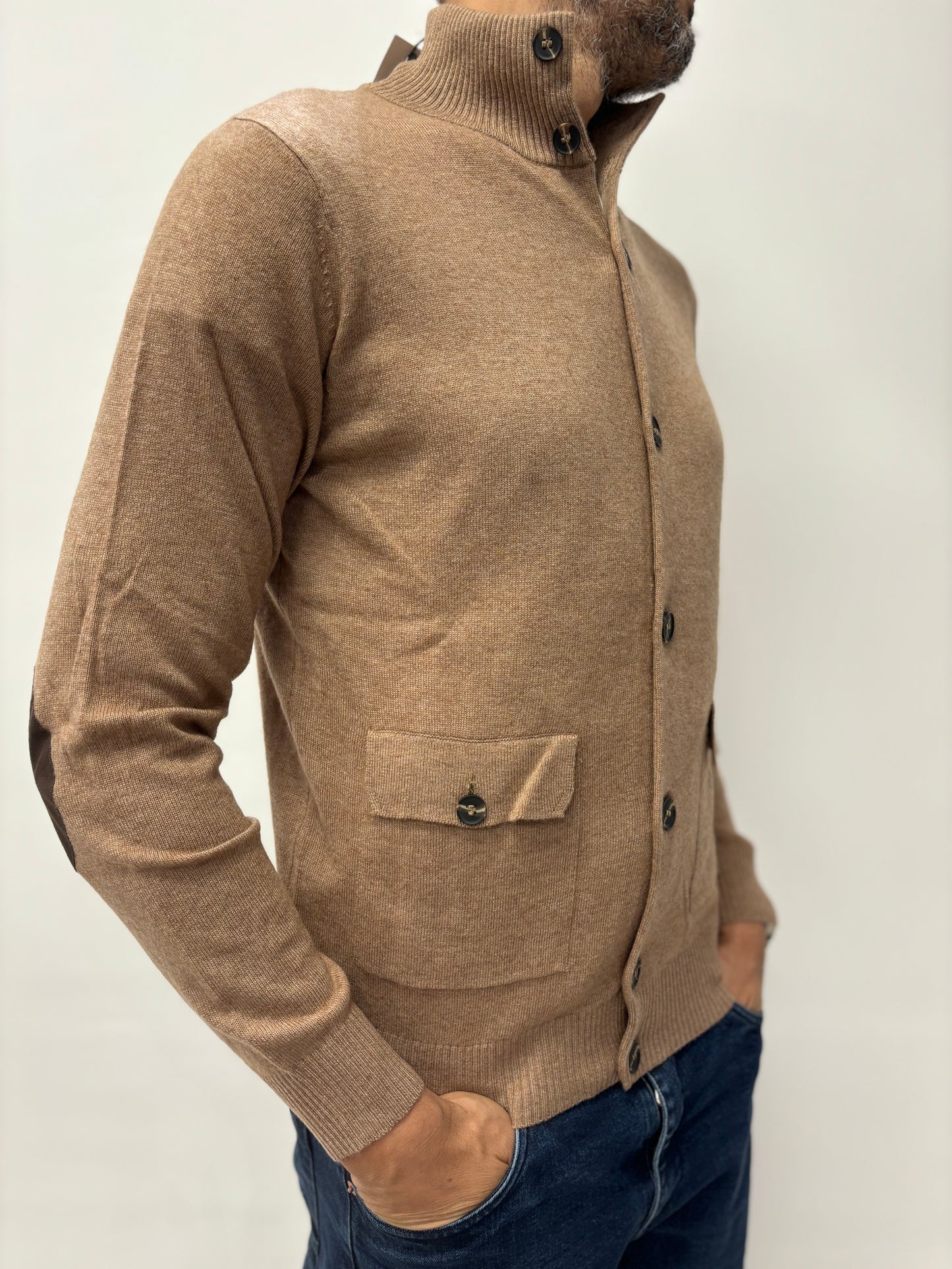 Loft88 giacca-maglia bottoni misto cashmere con toppe CAMMELLO