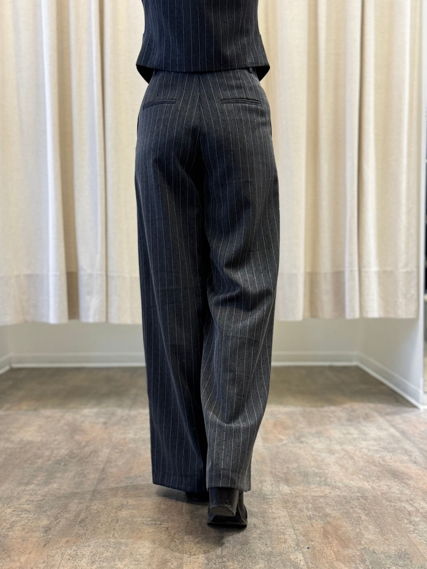 Relish Pantalone palazzo gessato con punti luce GRIGIO
