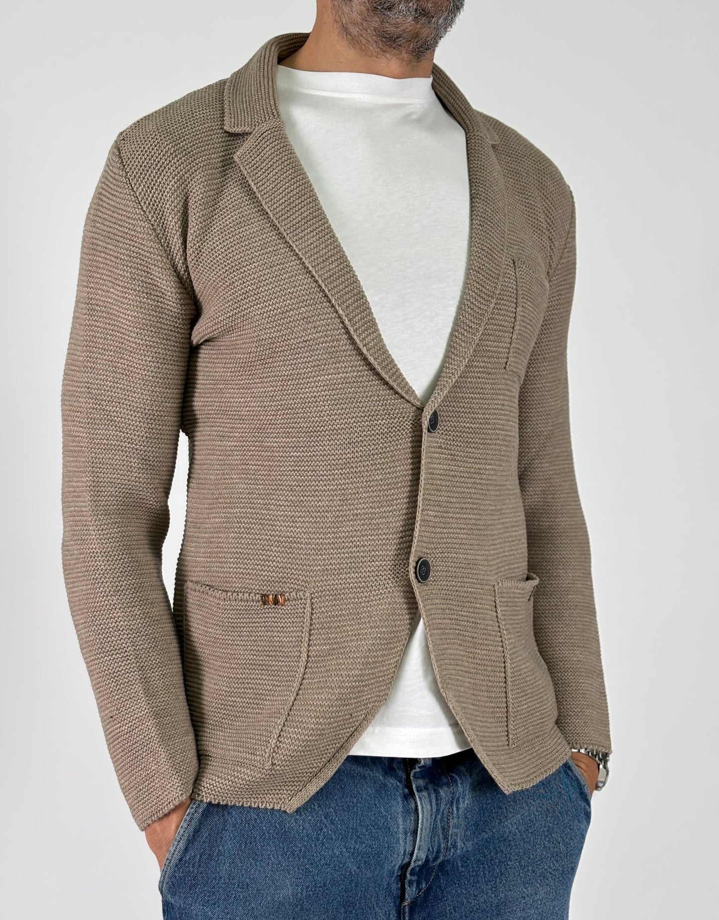 BL11 Giaccamaglia con tasche FANGO