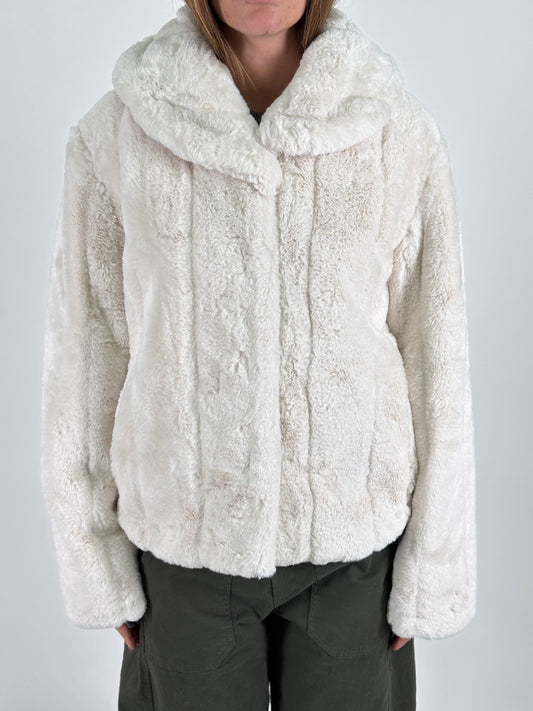 Guess Pelliccia corta sintetica PANNA