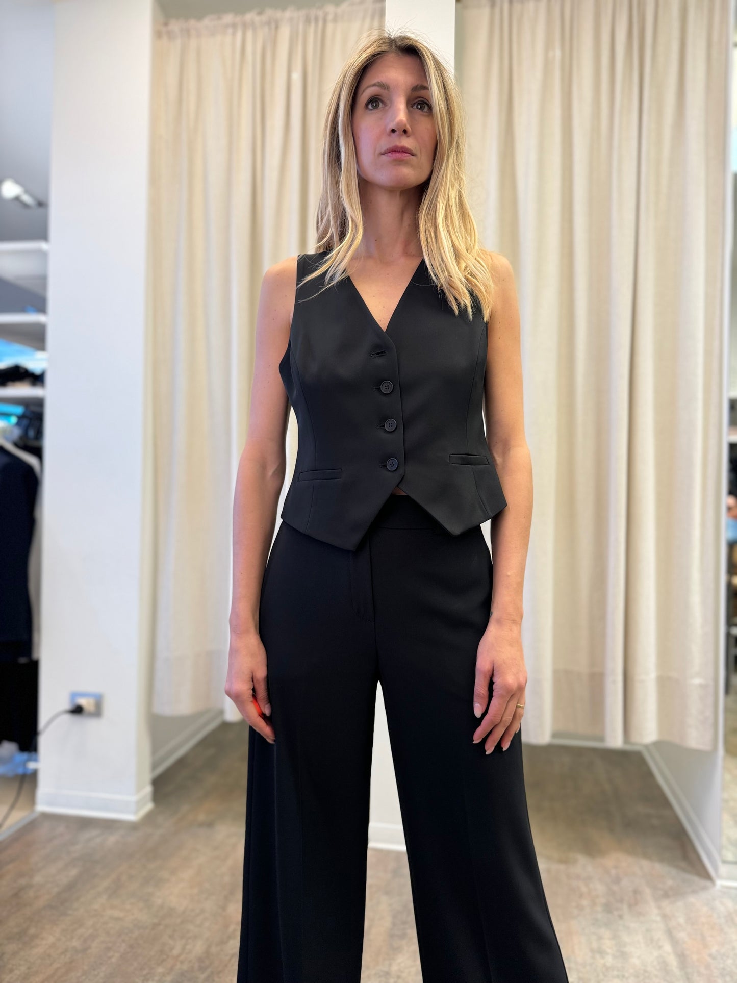 Tensione In gilet+pantalone palazzo NERO