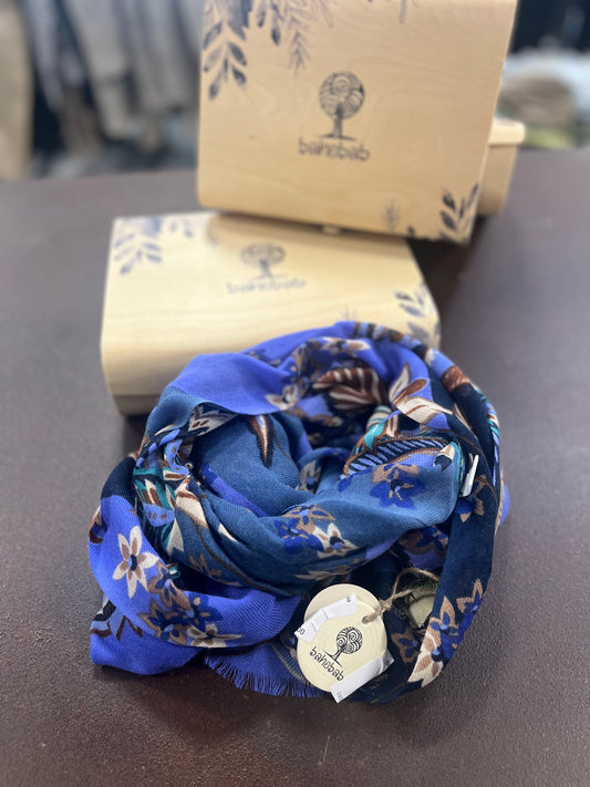 Bahobab Sciarpa 100% lana fantasia floreale BLU/MORO/BEIGE