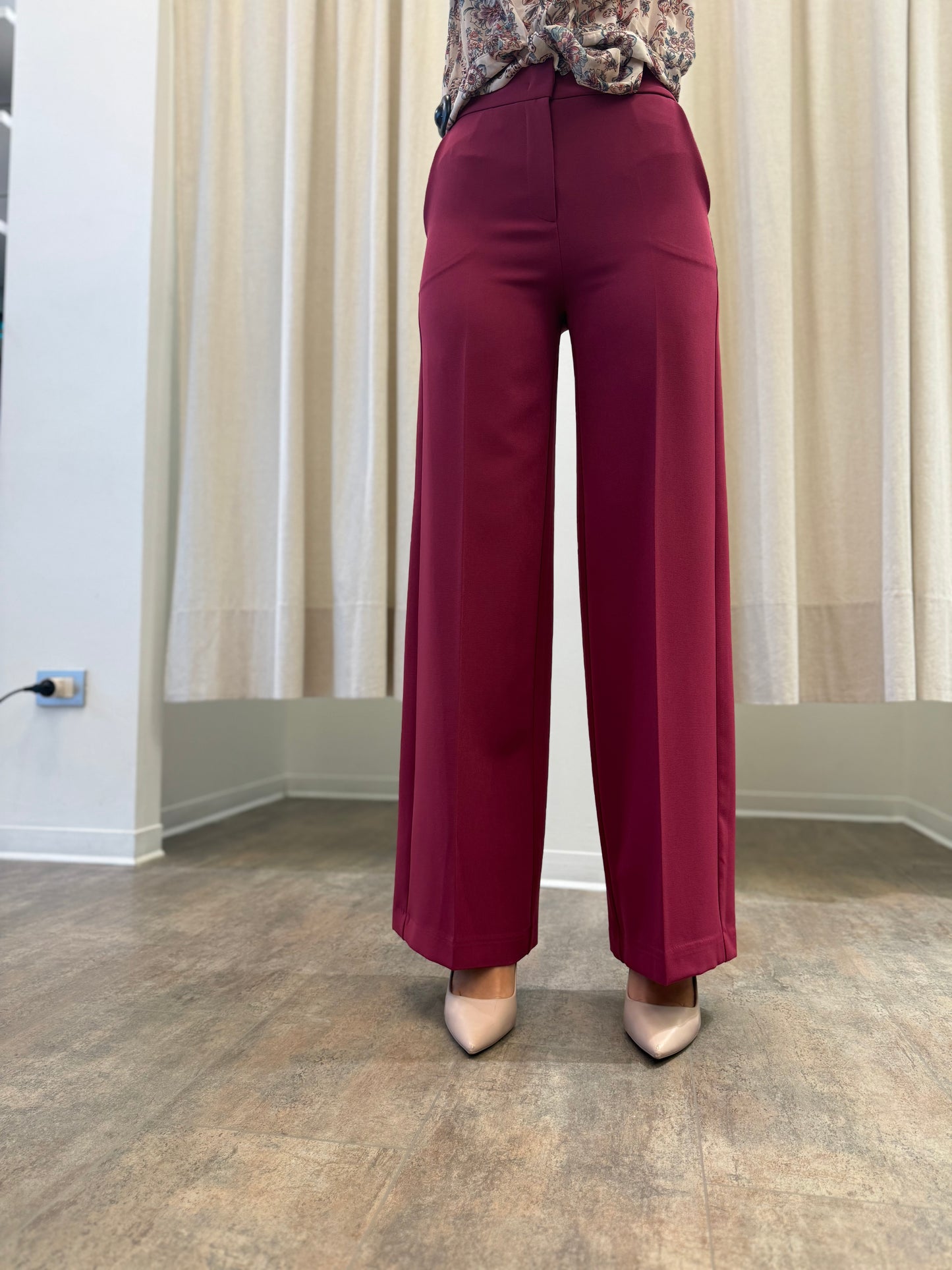 Maryley Pantalone largo con elastico in vita dietro BORDEAUX