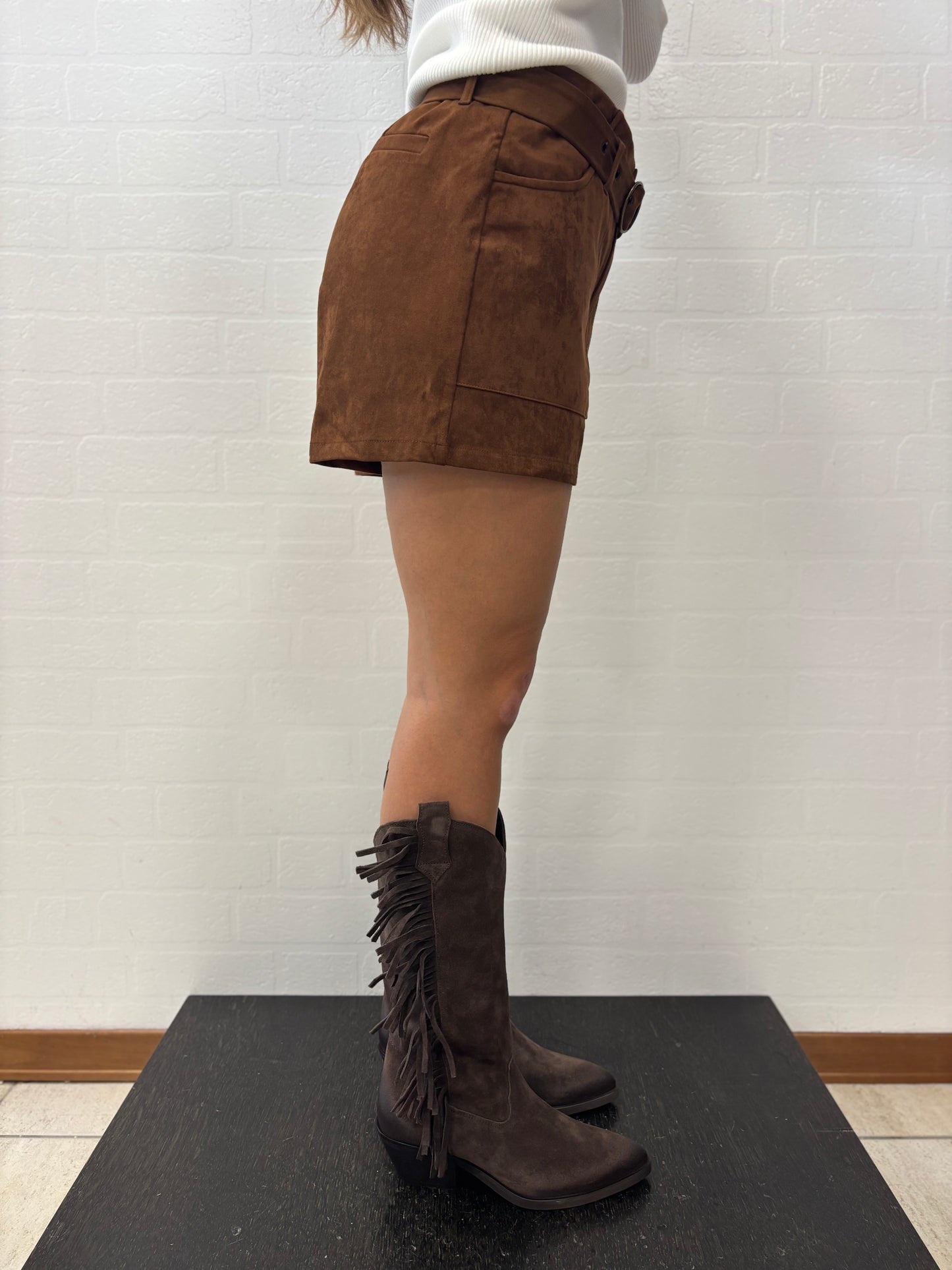 Molly Bracken Short simil camoscio COCCIO