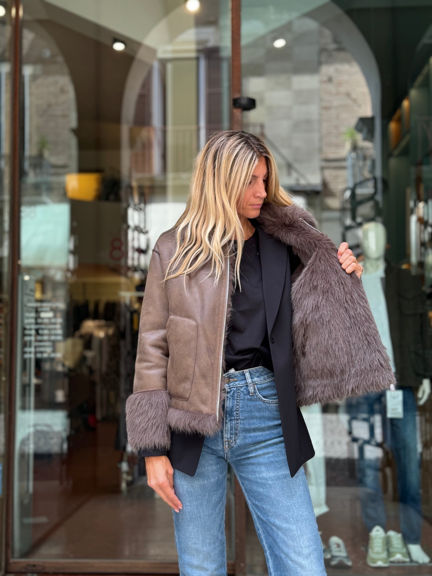 Betta Corradi Ecomontone reversibile in ecopelliccia MARRONE