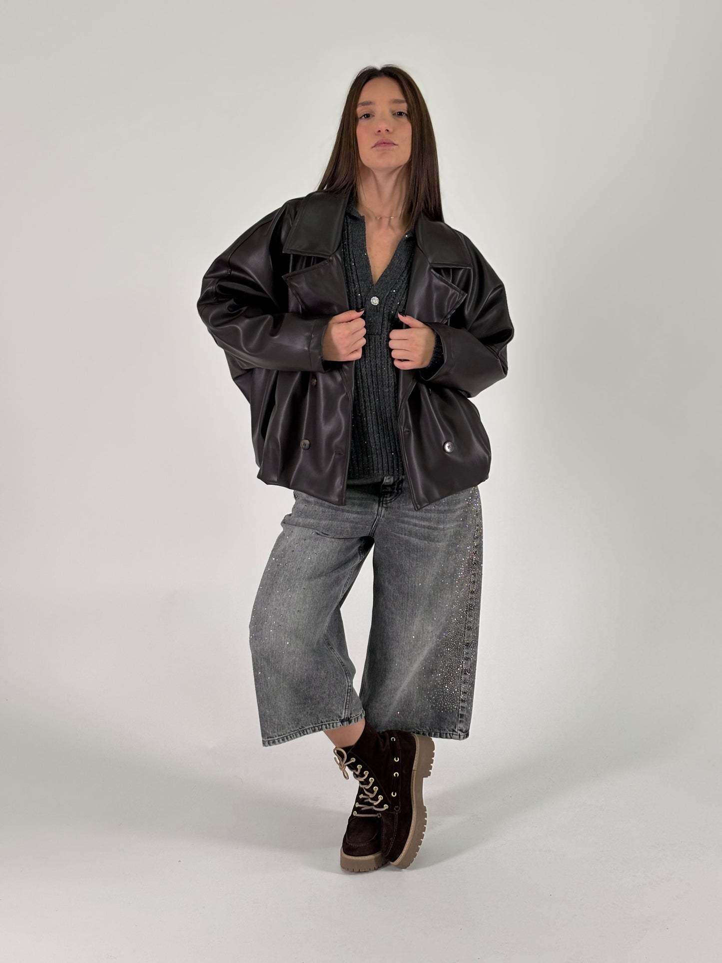 Ovyè Scarponcino scamosciato fondo carrarmato MARRONE