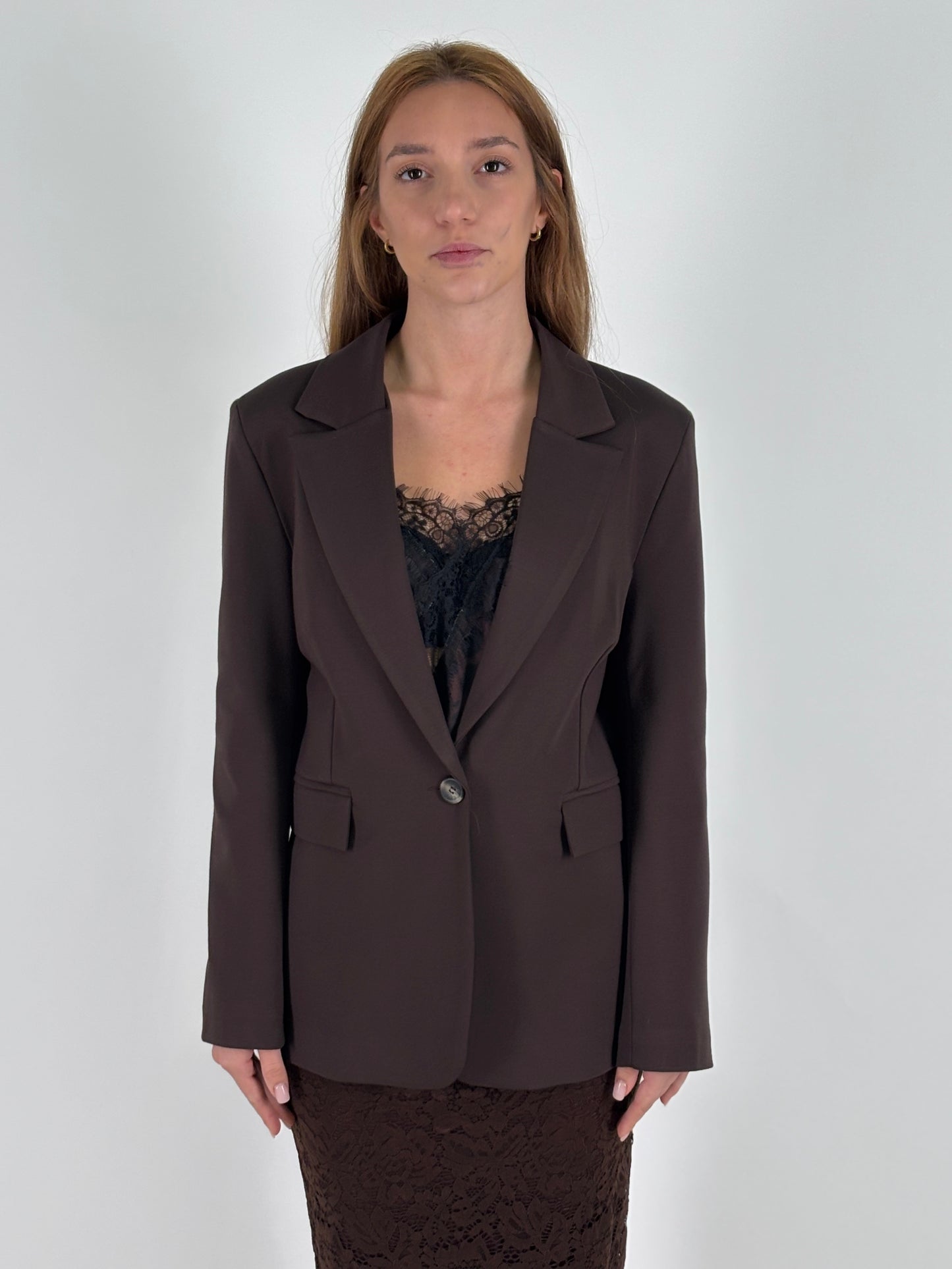 Tensione In Canotta  con pizzo nero MARRONE