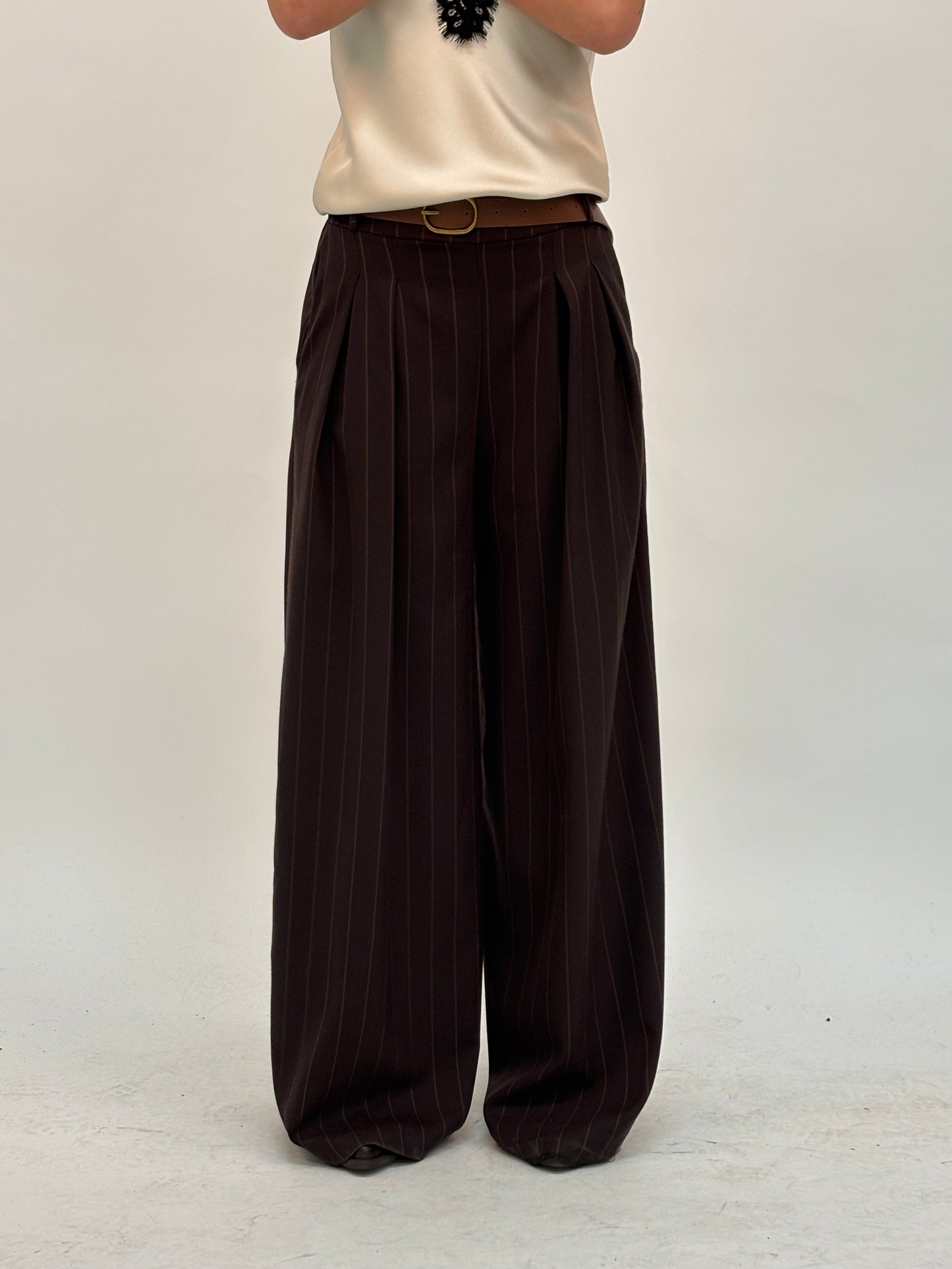 Susy Mix Pantalone palazzo doppia pence gessato MARRONE
