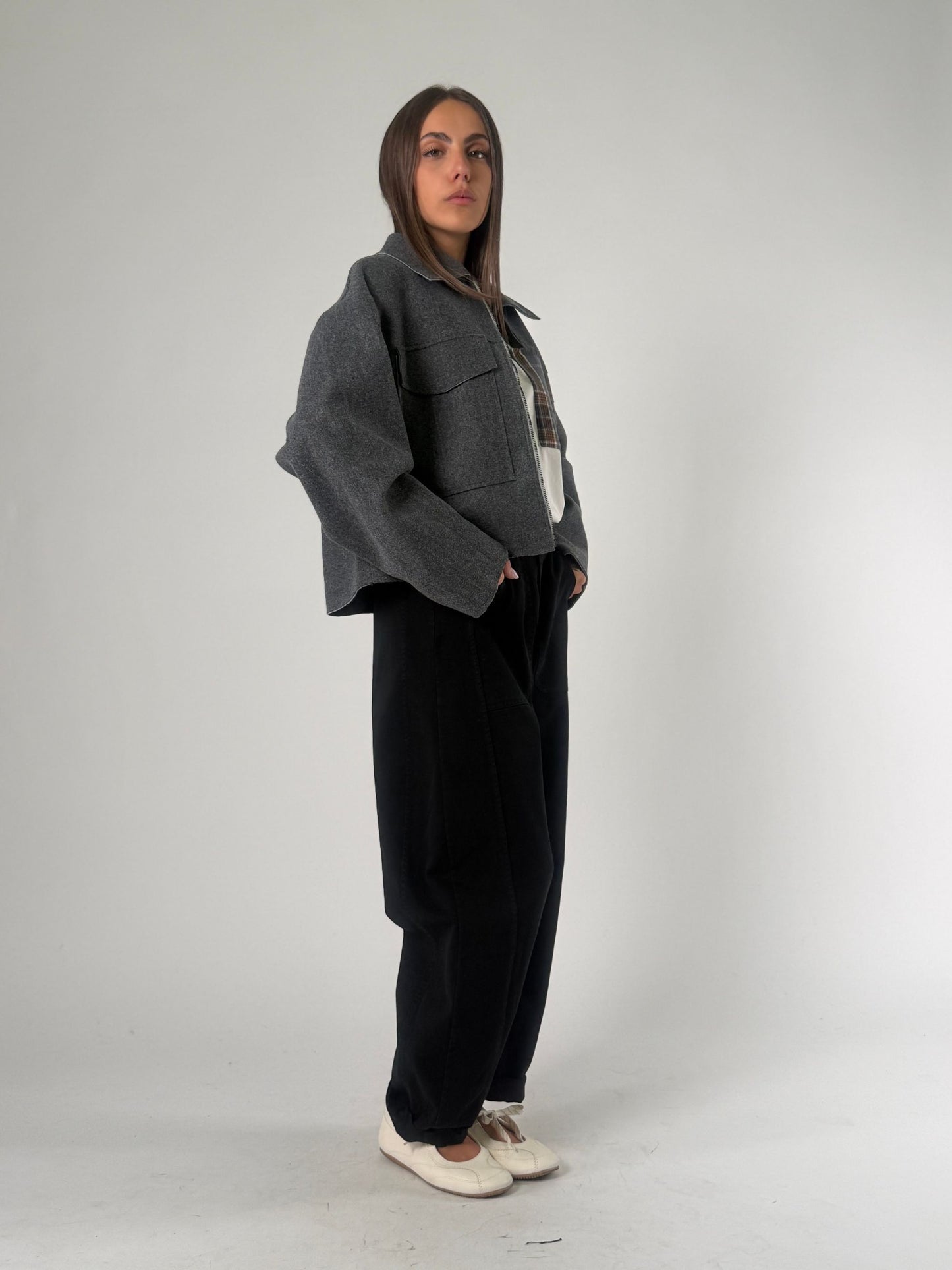 Giubbino cropped con tasconi