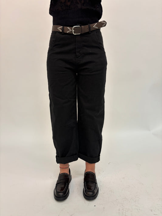 Tensione In Pantalone ovetto con cintura NERO