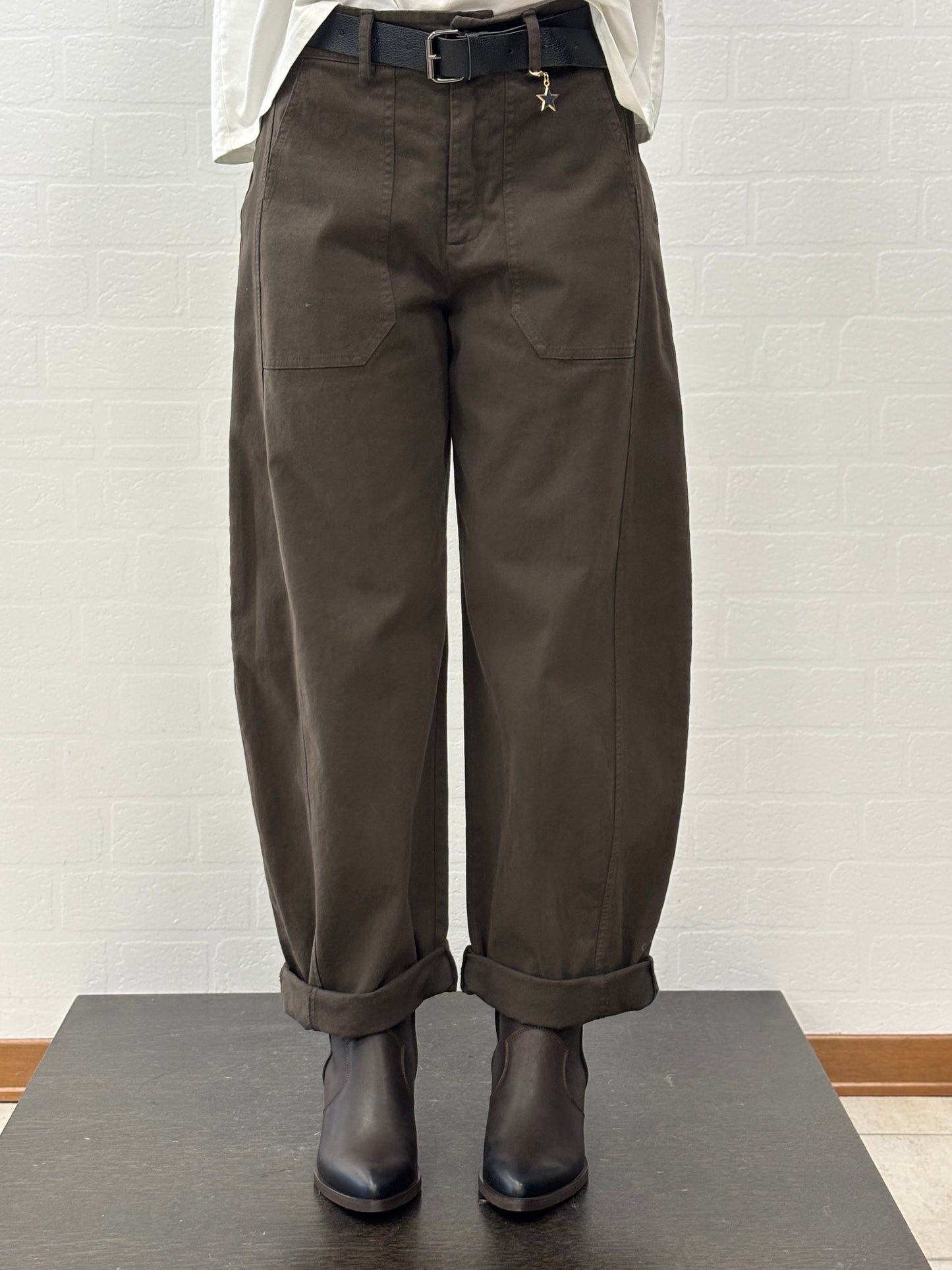 Susy Mix Pantalone ovetto con cinta MORO